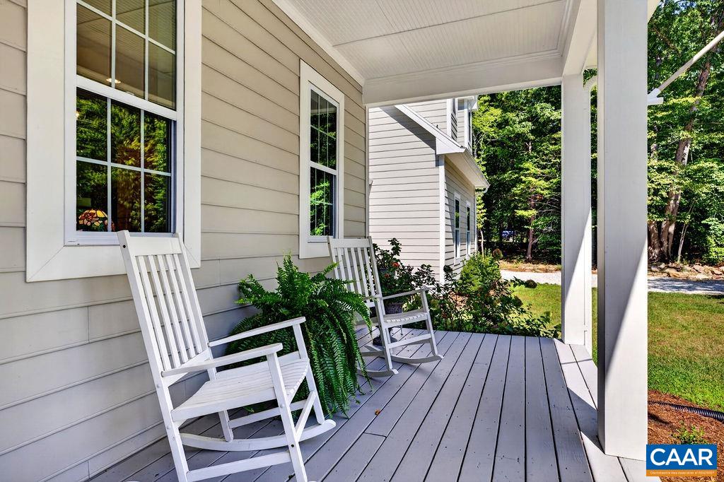 858 STONEY CREEK WEST
