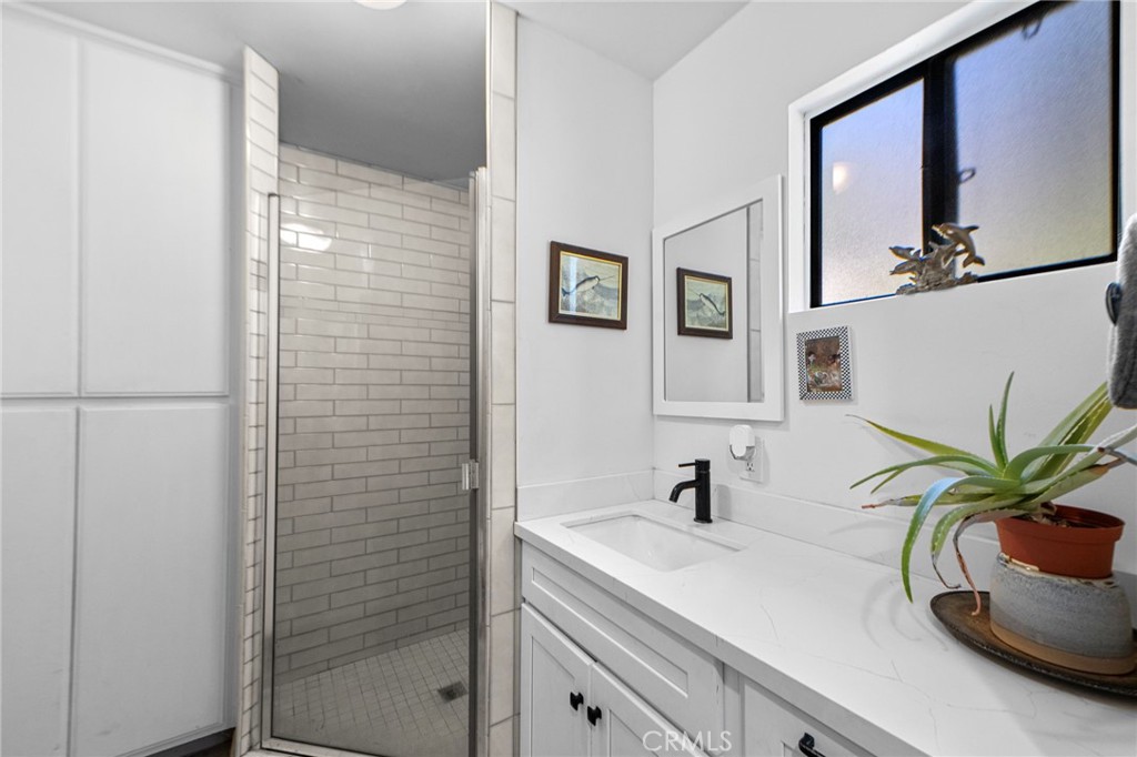 26429 Apache Trail