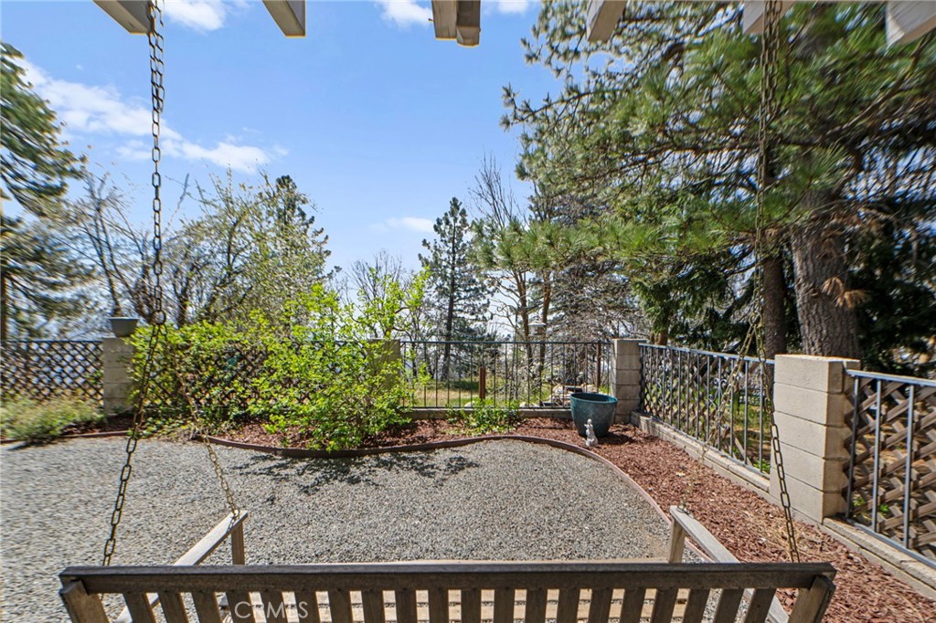 26429 Apache Trail