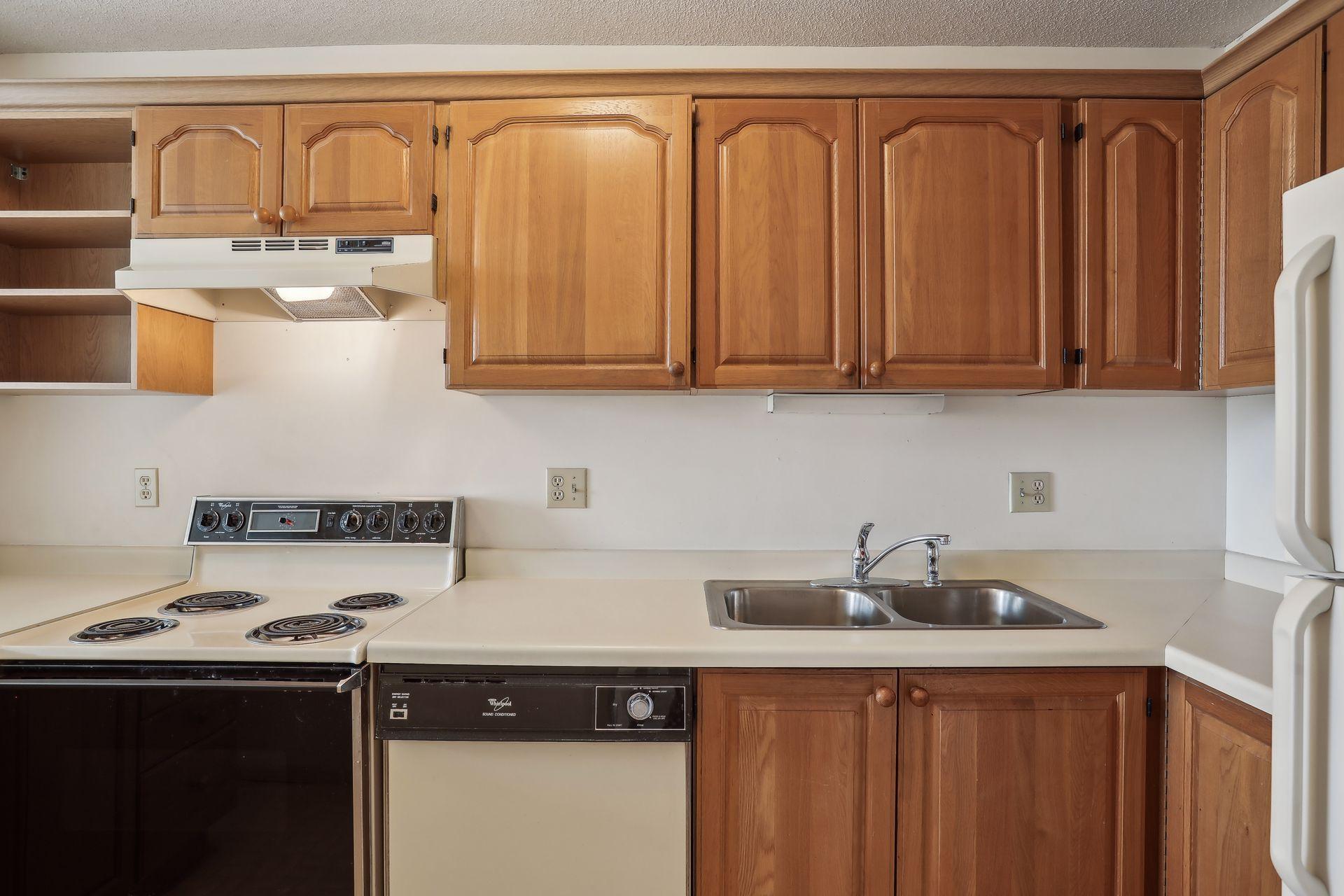 1425 W 28th Street Unit: 515