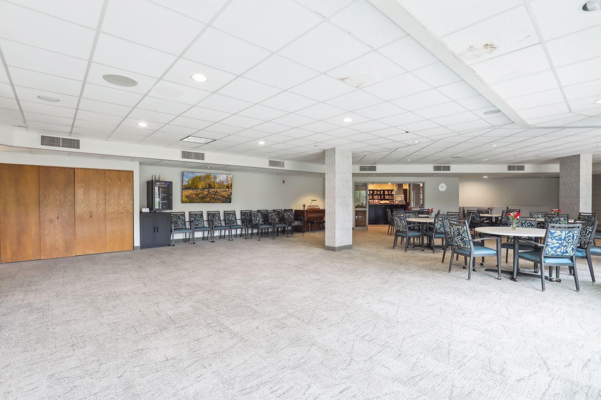 1425 W 28th Street Unit: 515