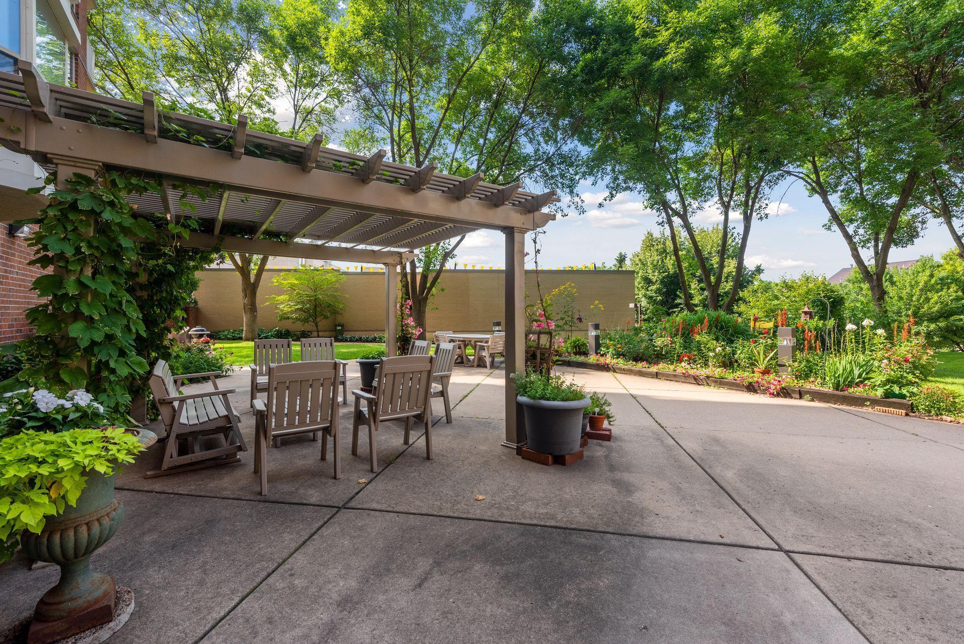 1425 W 28th Street Unit: 515