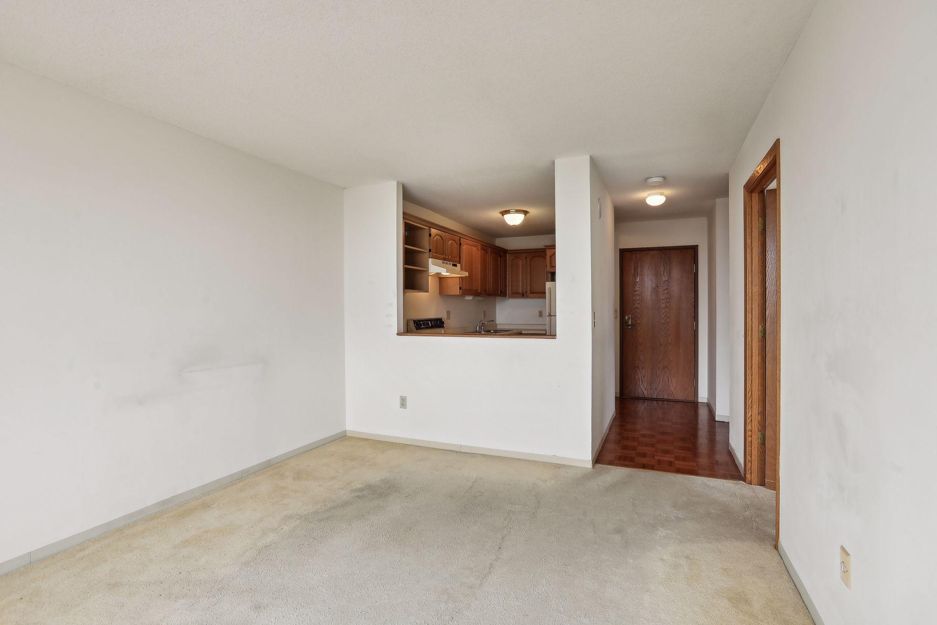 1425 W 28th Street Unit: 515