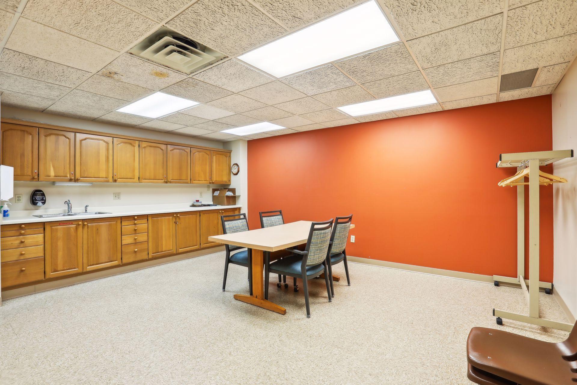 1425 W 28th Street Unit: 515