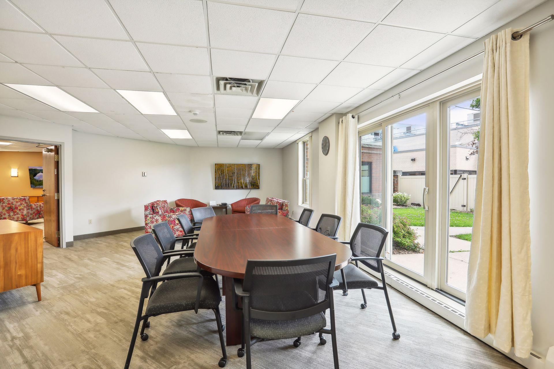 1425 W 28th Street Unit: 515
