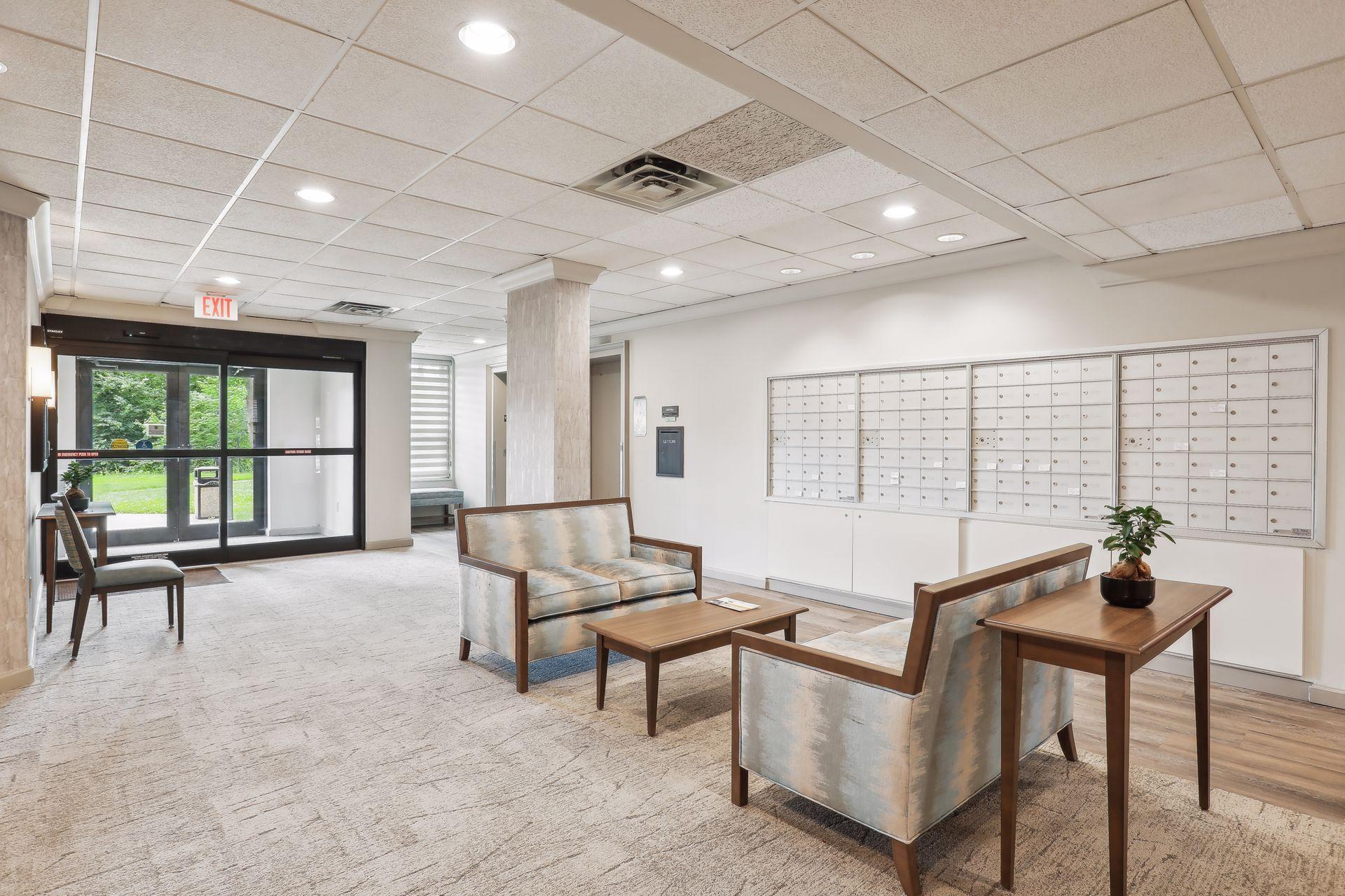 1425 W 28th Street Unit: 515