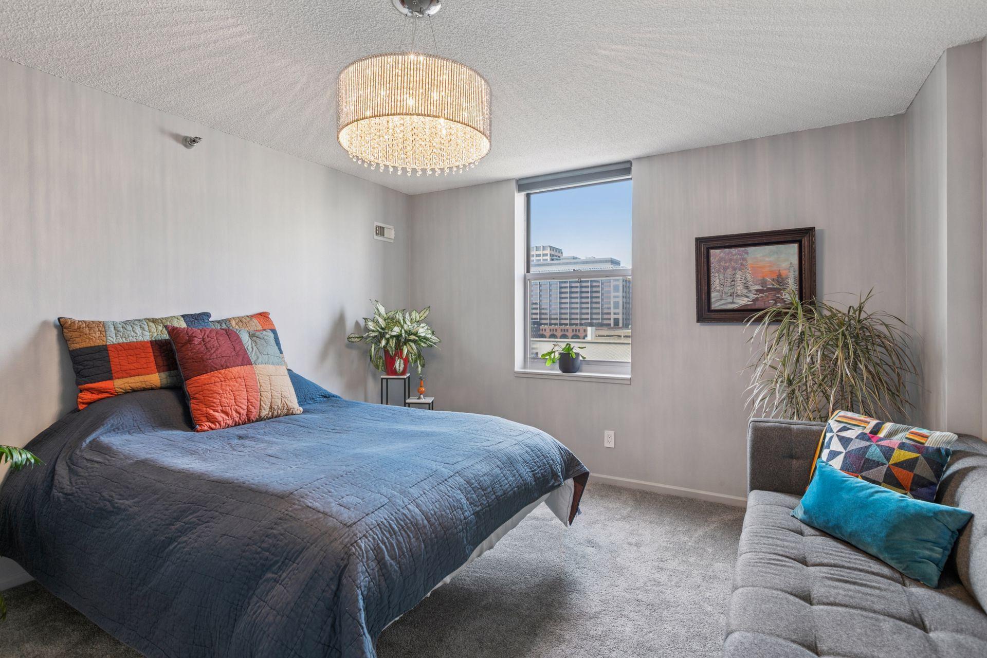 401 S 1st Street Unit: 816