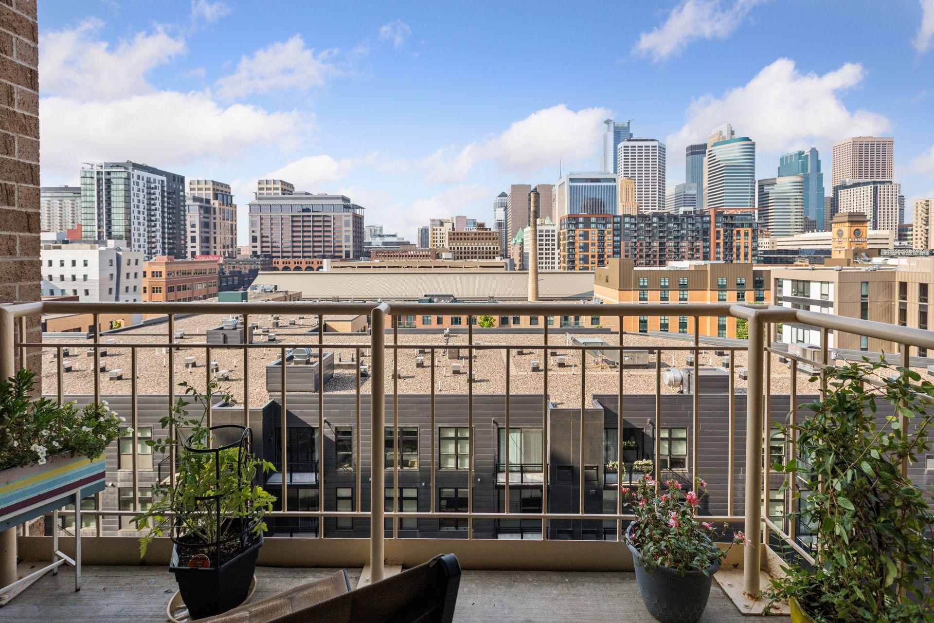 401 S 1st Street Unit: 816