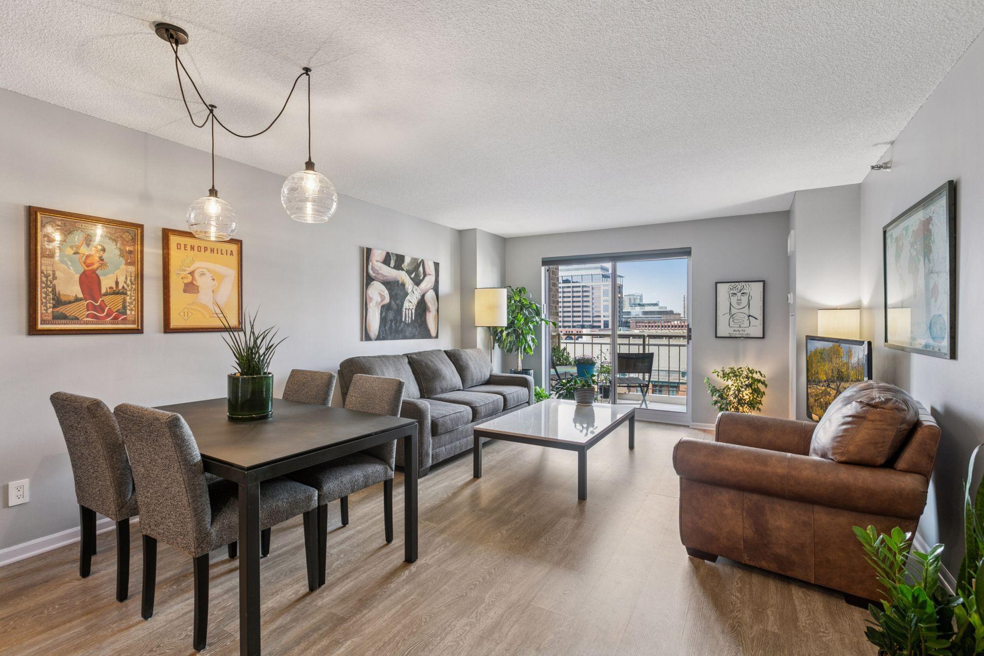 401 S 1st Street Unit: 816