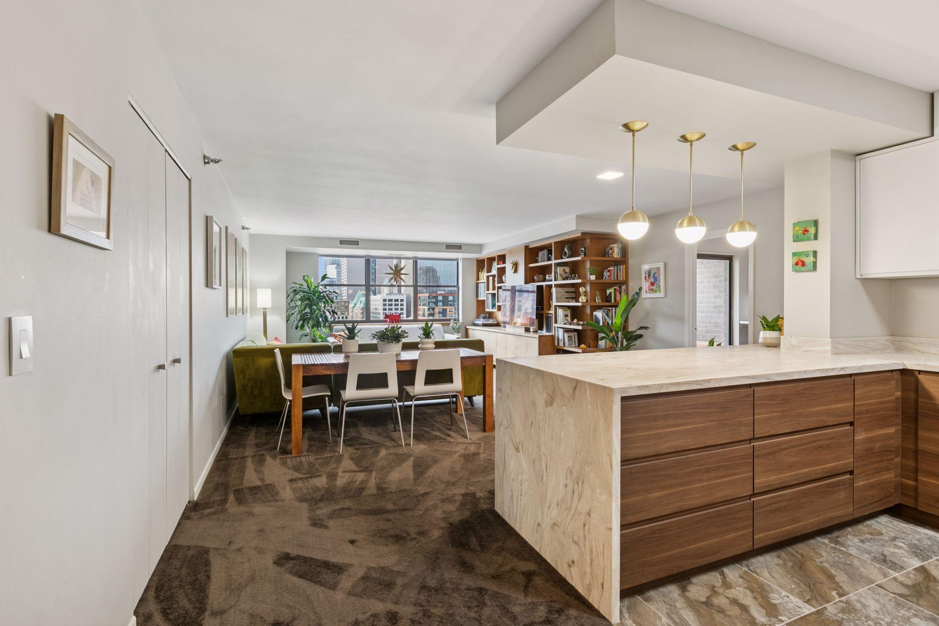 401 S 1st Street Unit: 1310