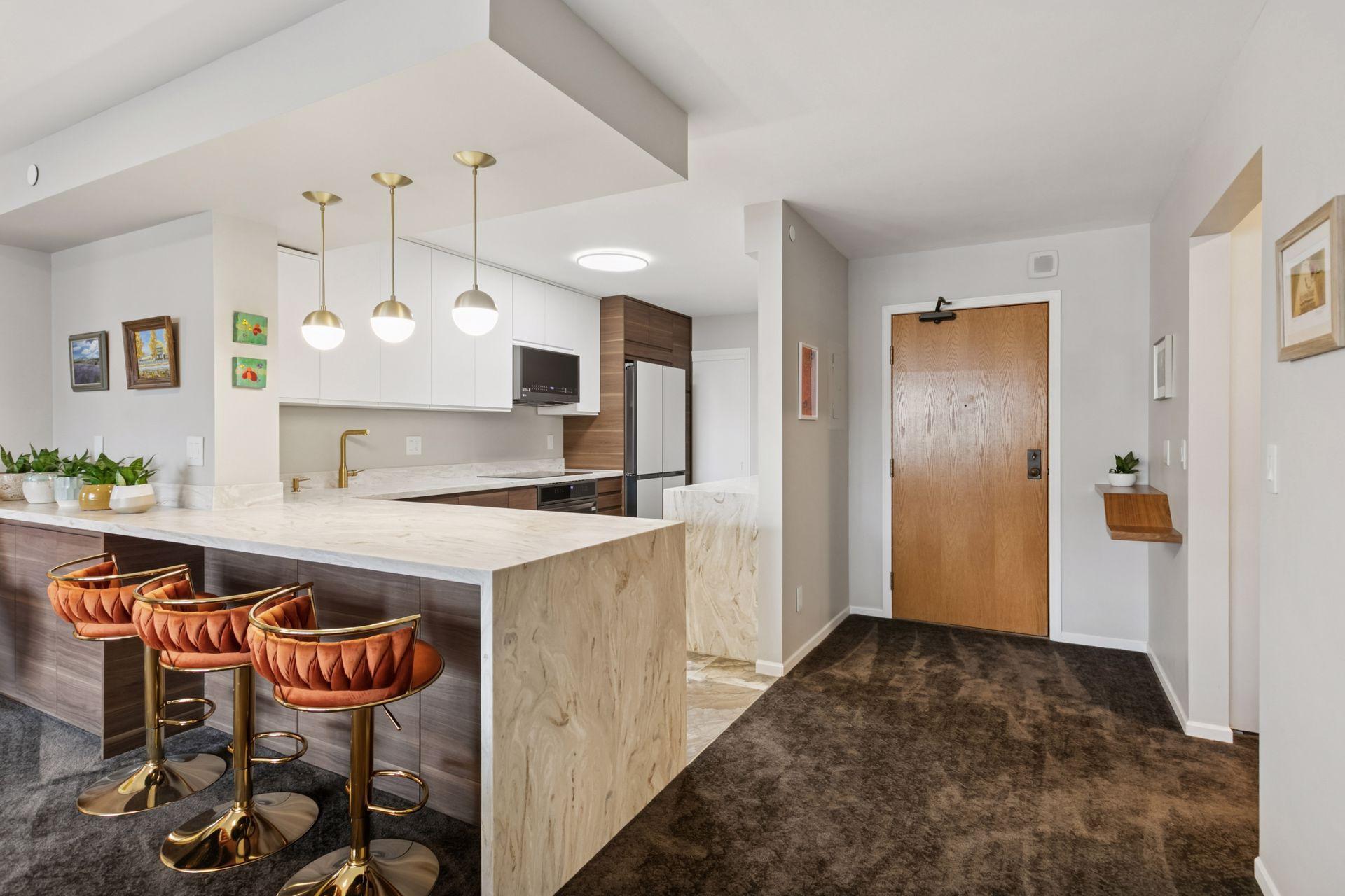 401 S 1st Street Unit: 1310