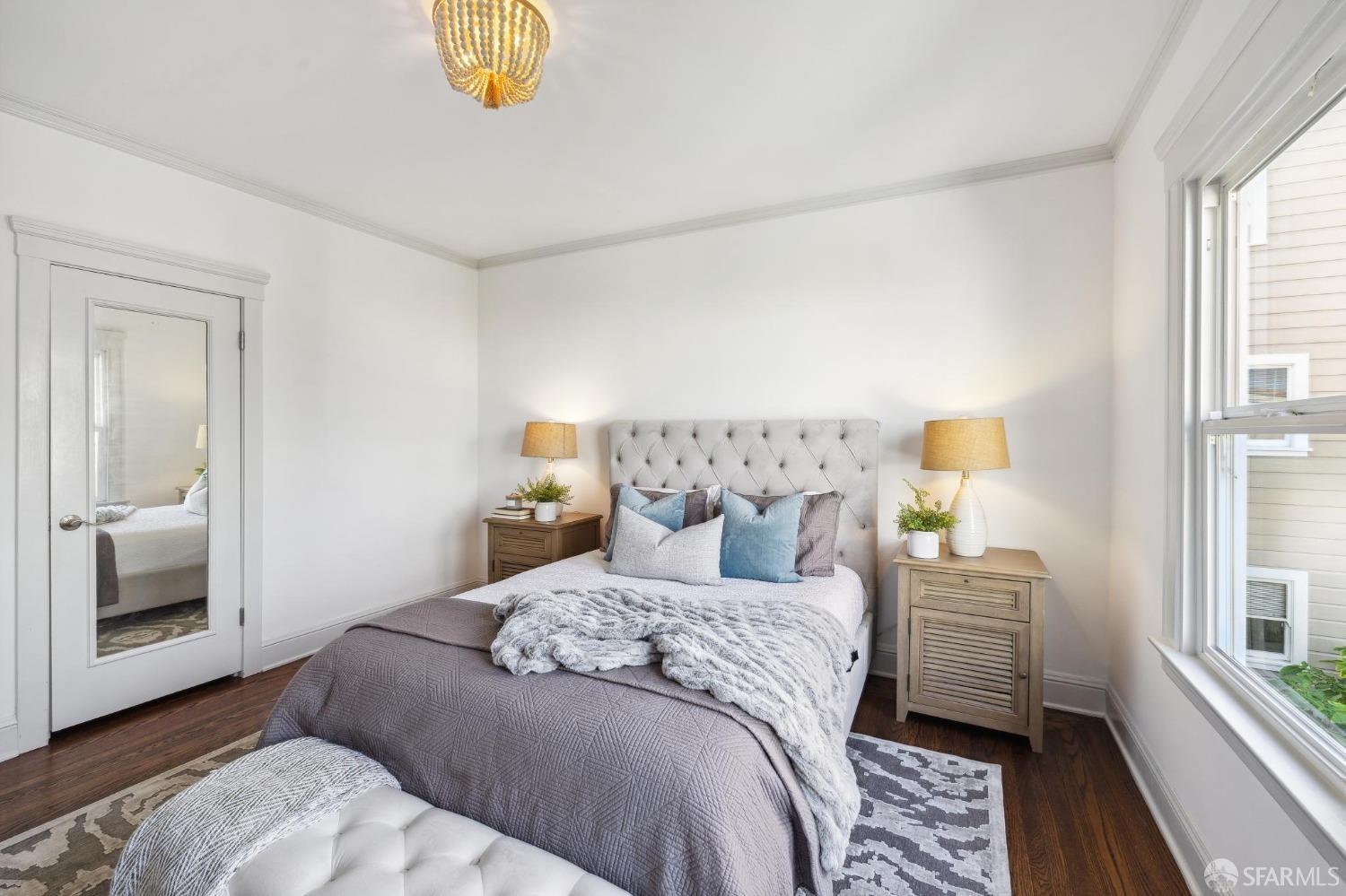 3425 Divisadero Street