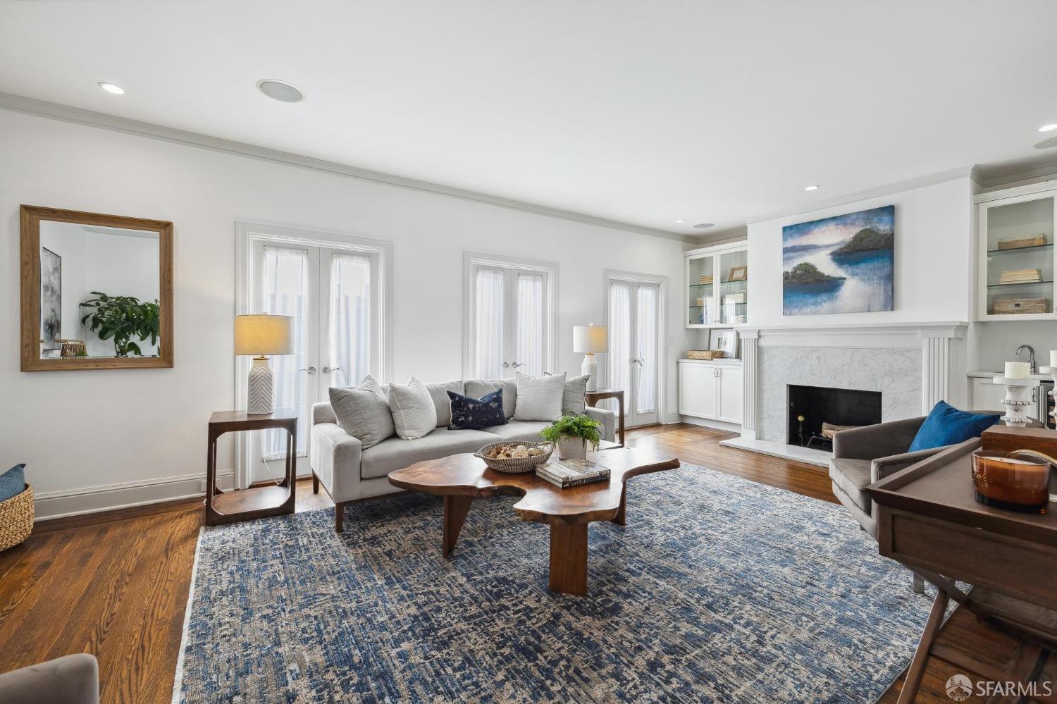 3425 Divisadero Street