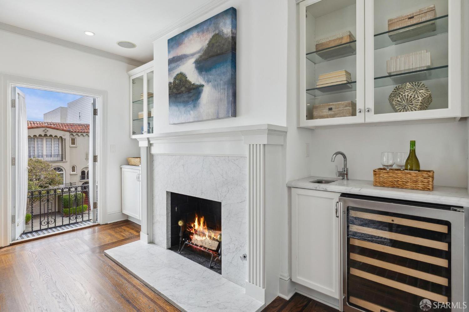 3425 Divisadero Street