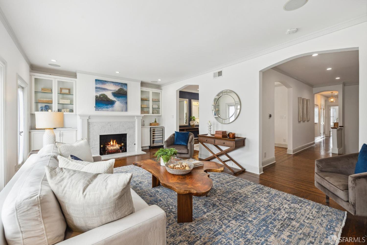 3425 Divisadero Street