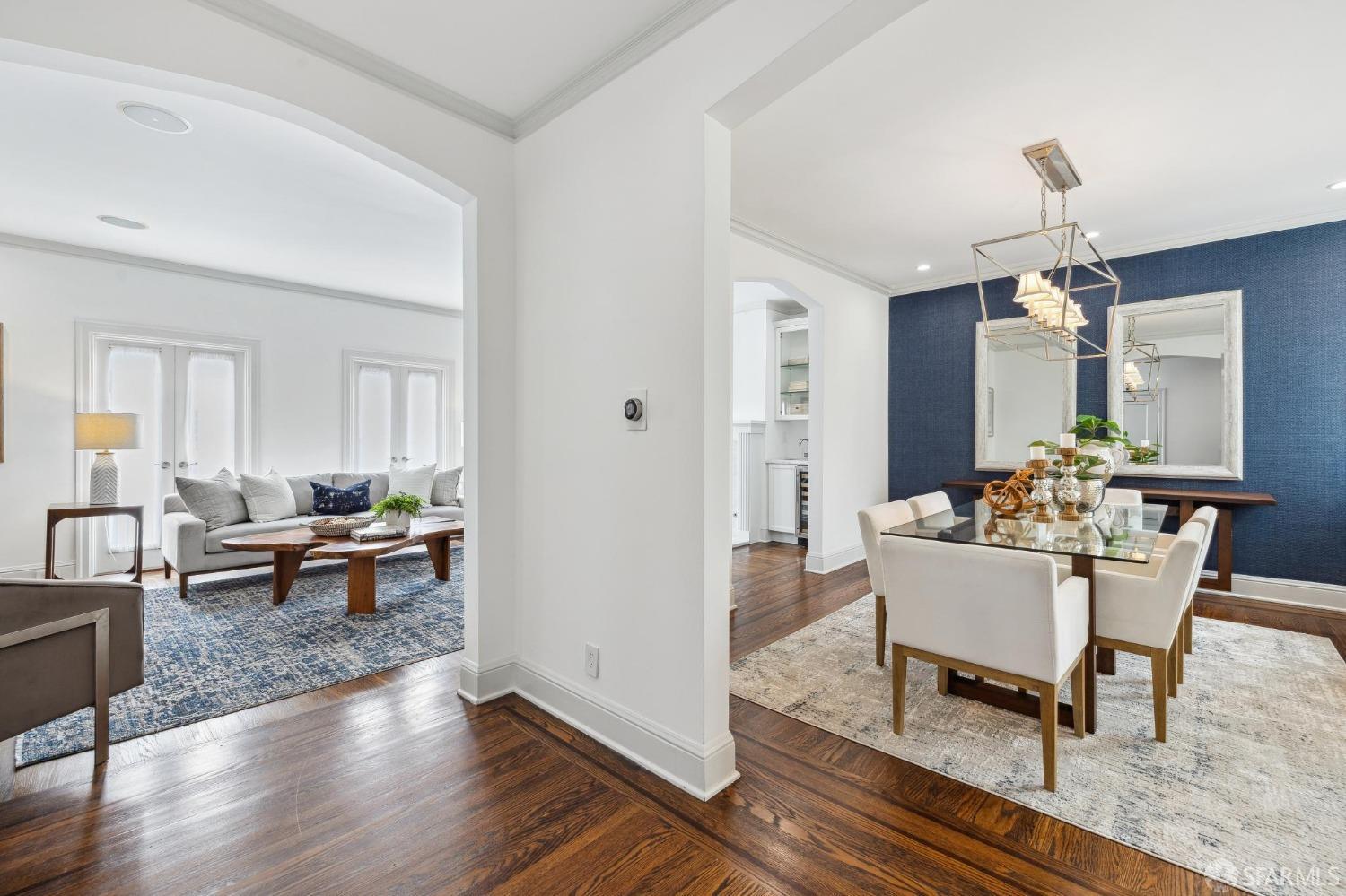 3425 Divisadero Street