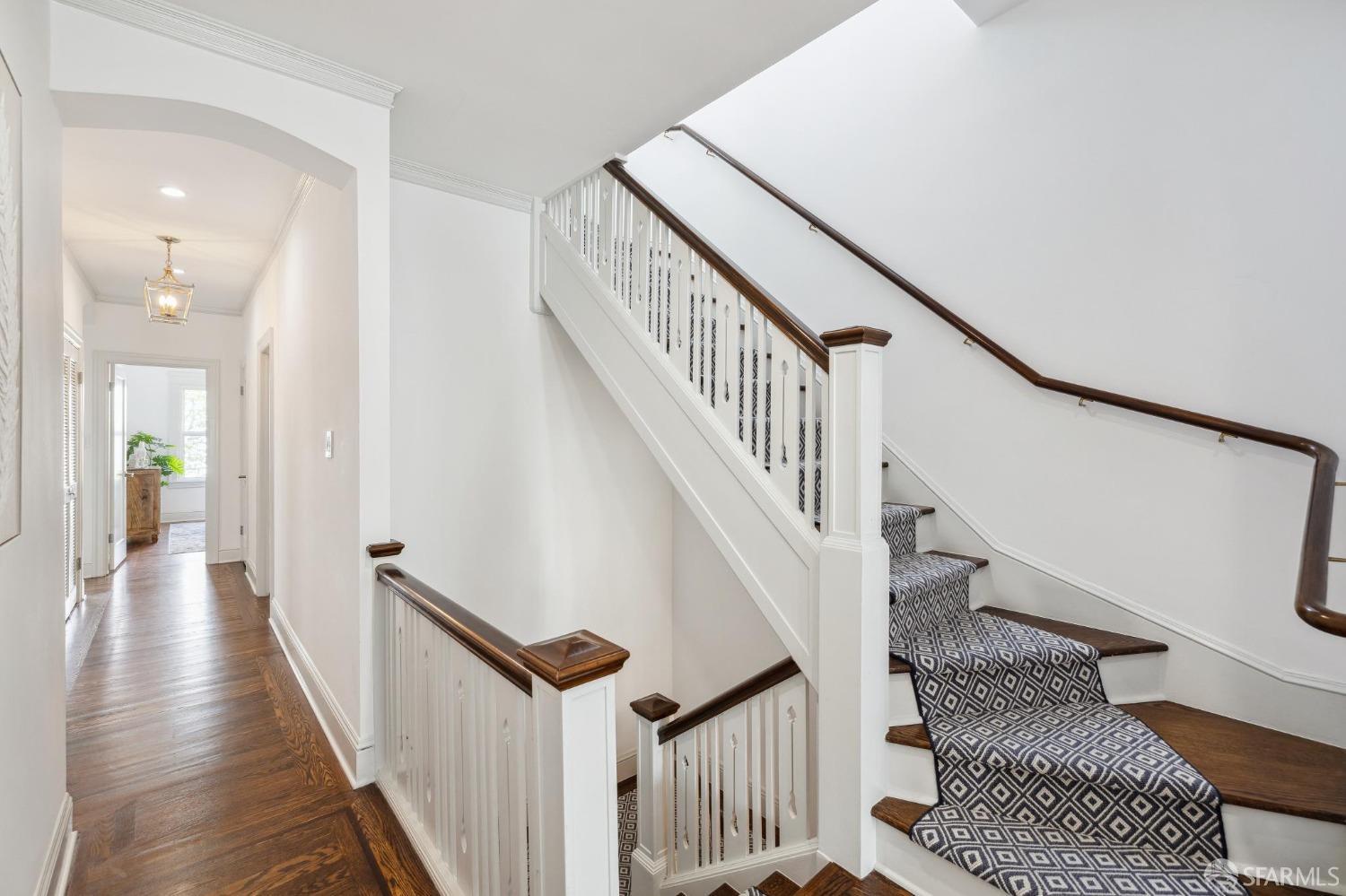 3425 Divisadero Street