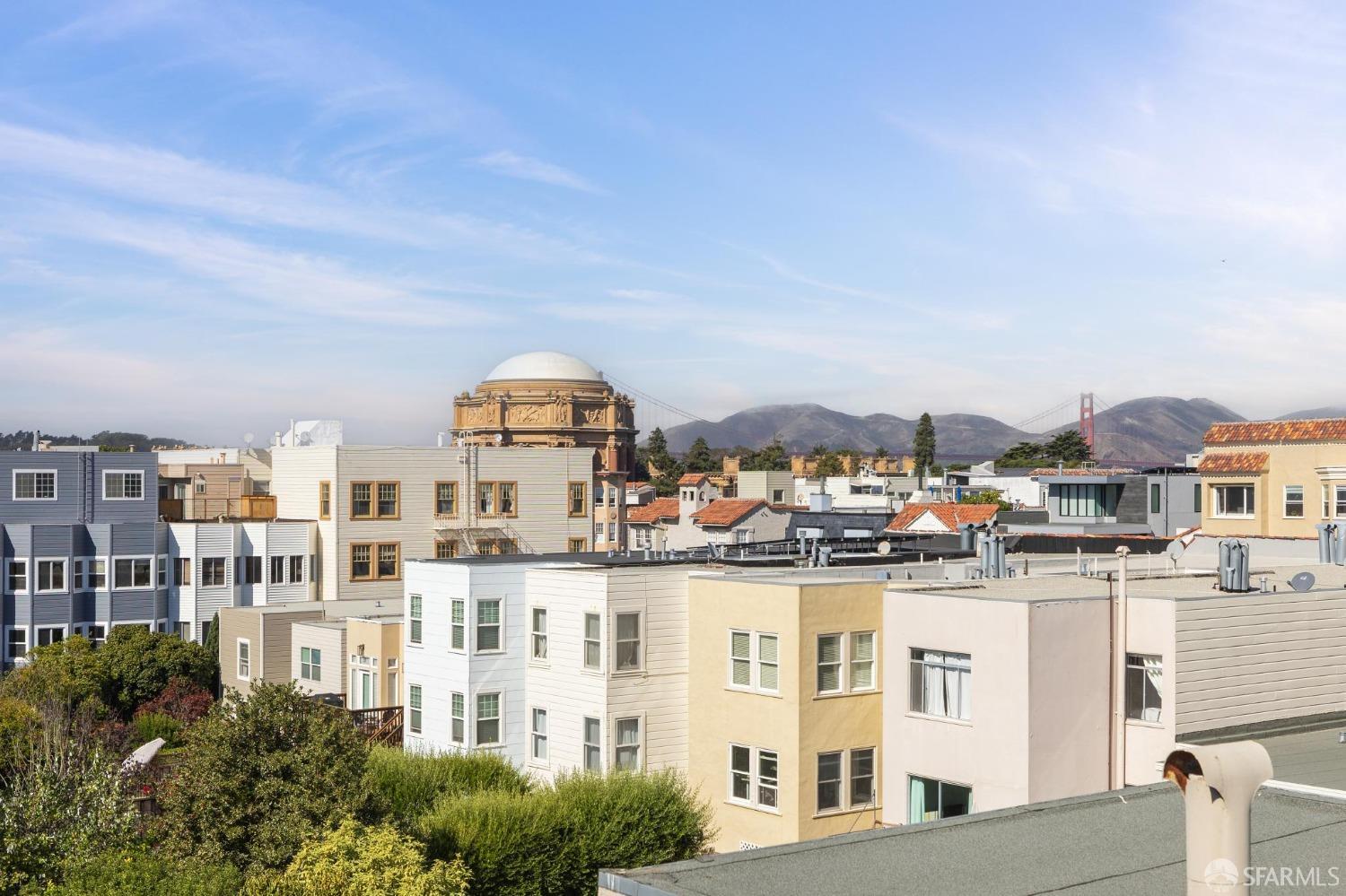 3425 Divisadero Street