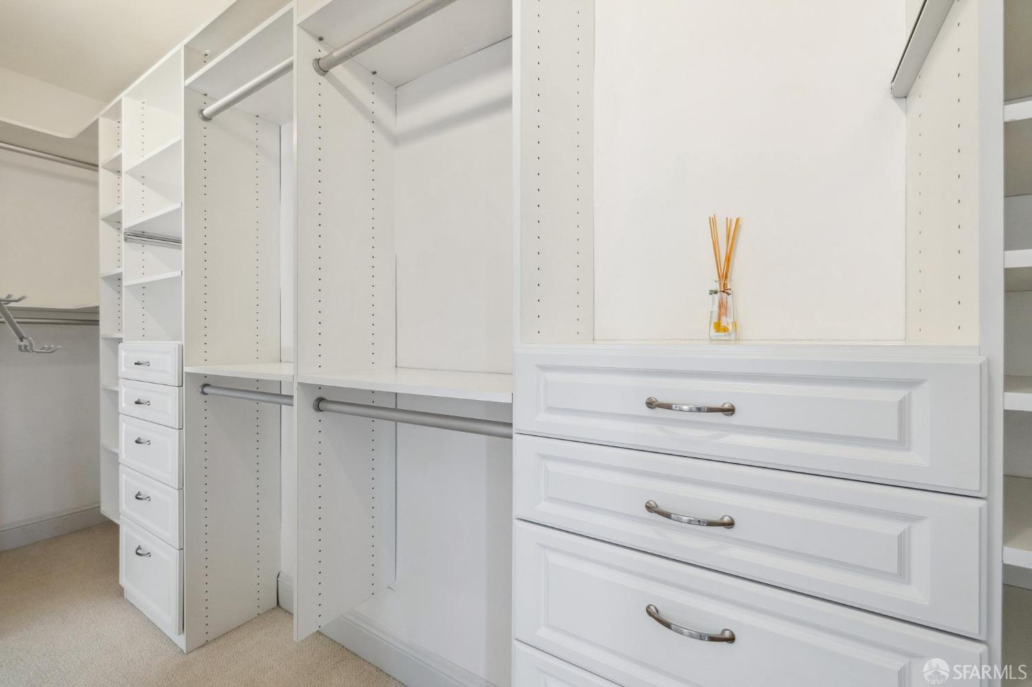 3425 Divisadero Street