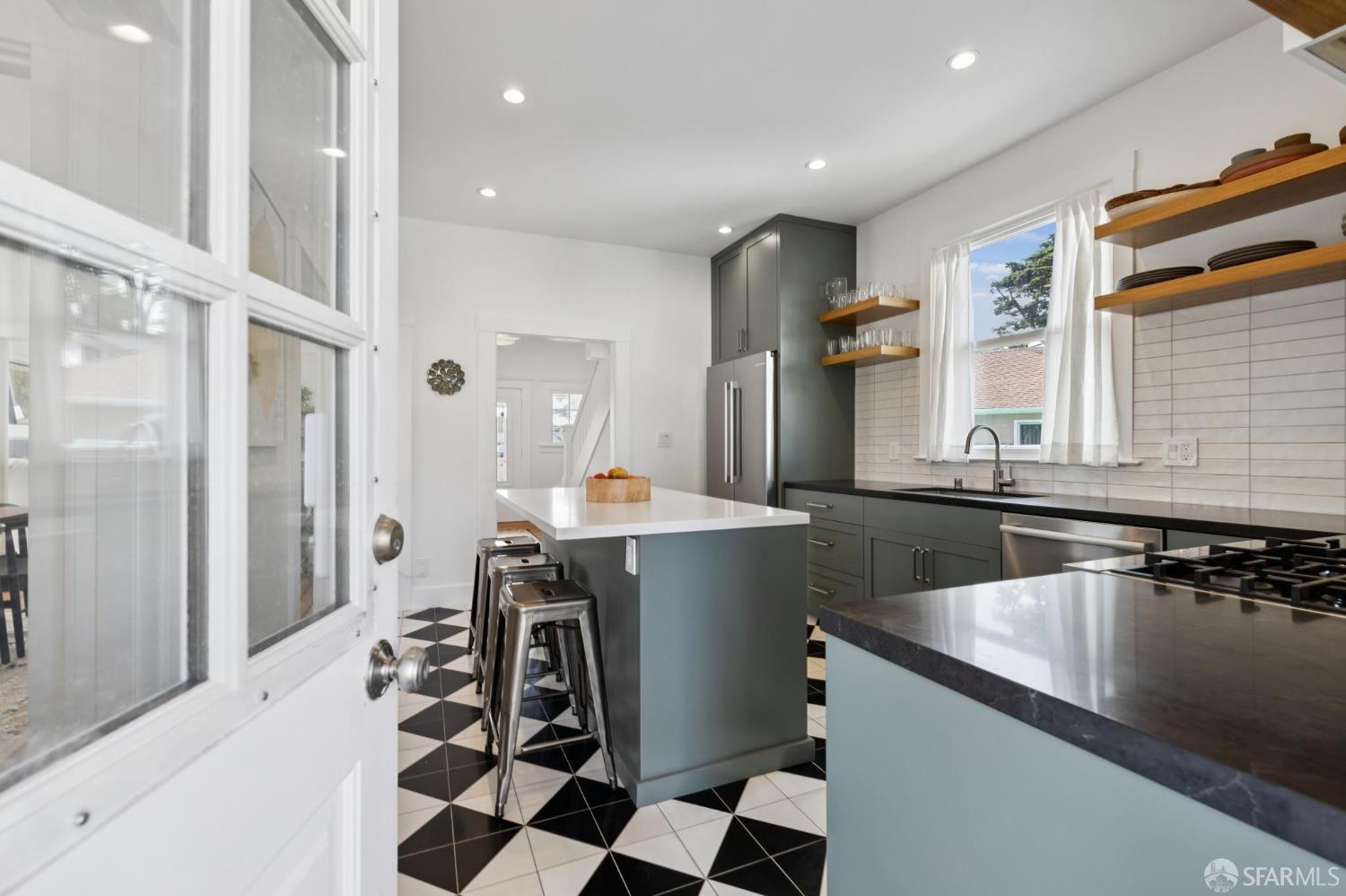 26 Urbano Drive