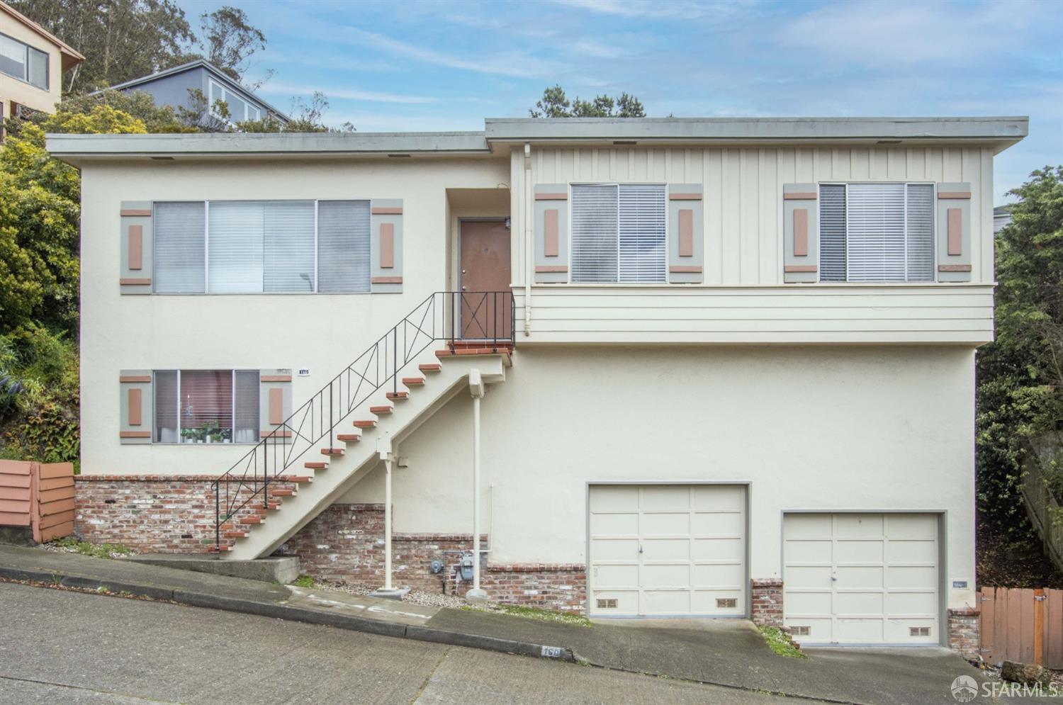 160 Devonshire Way