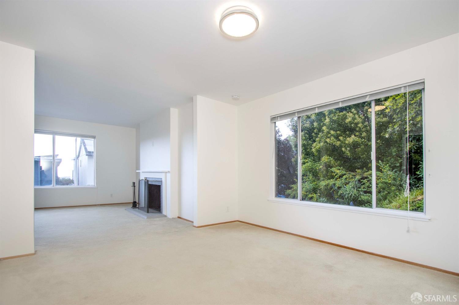 160 Devonshire Way