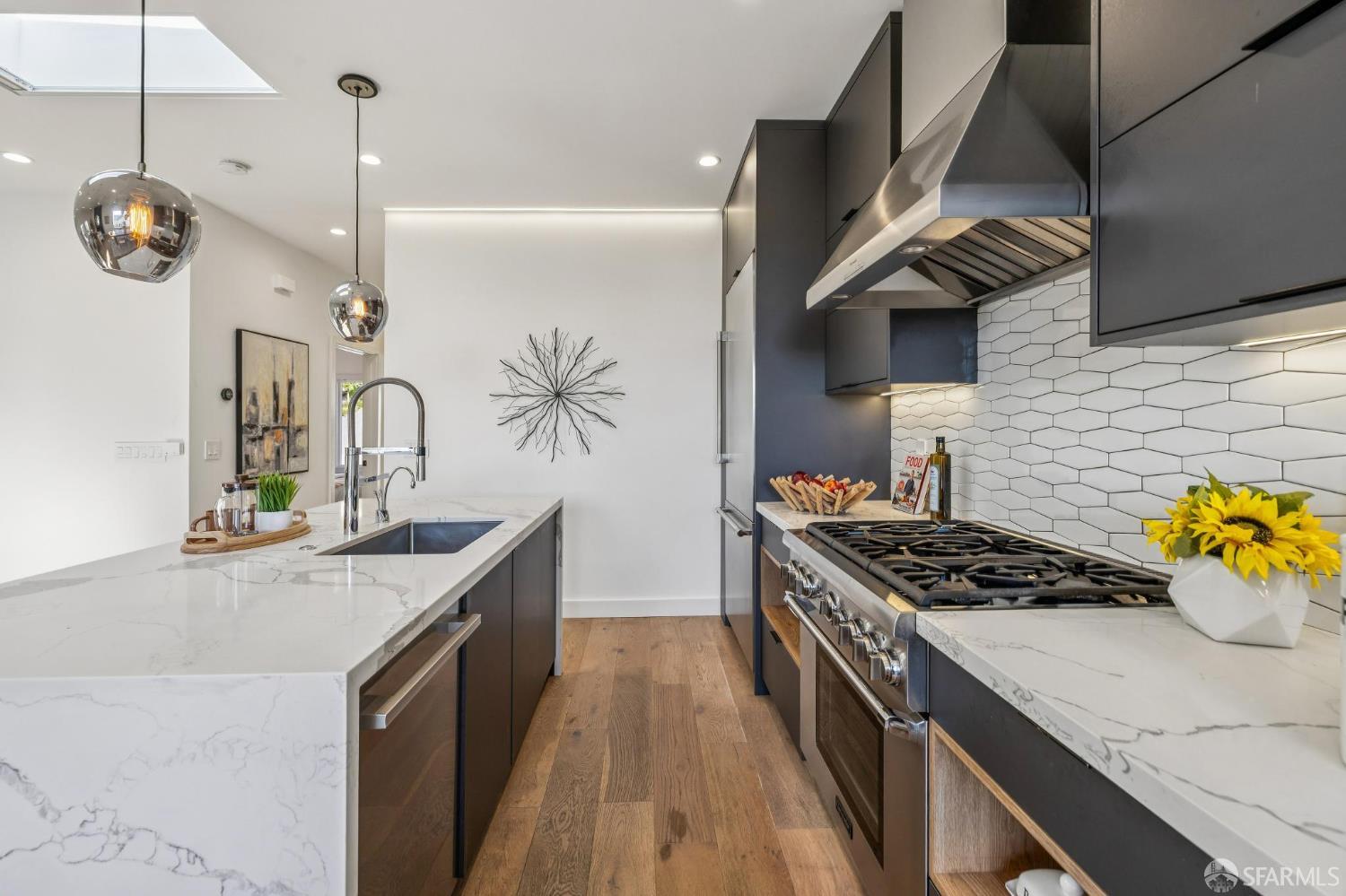 701 Quintara Street, San Francisco