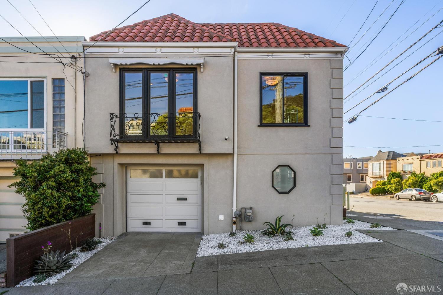 701 Quintara Street, San Francisco