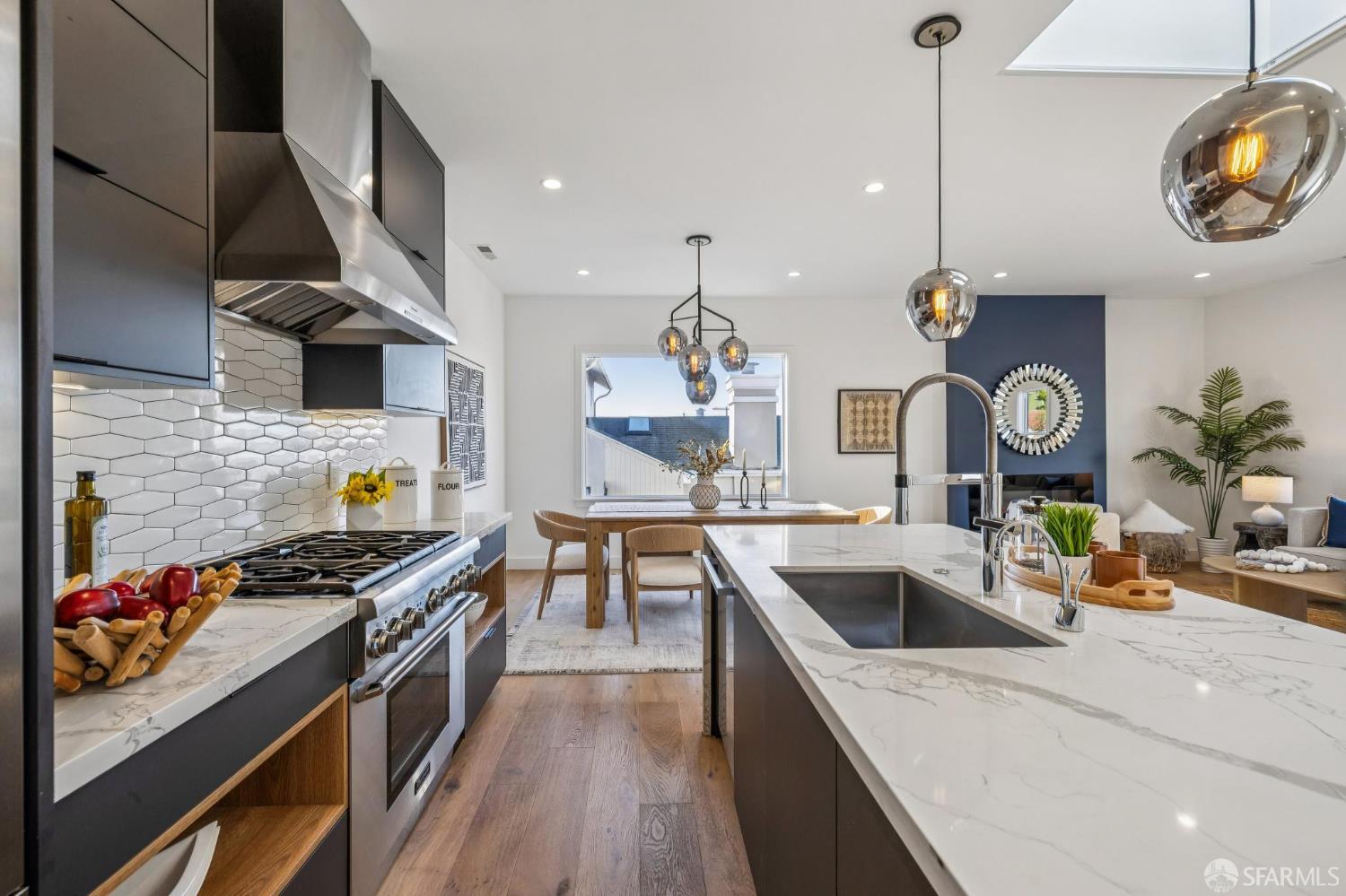 701 Quintara Street, San Francisco