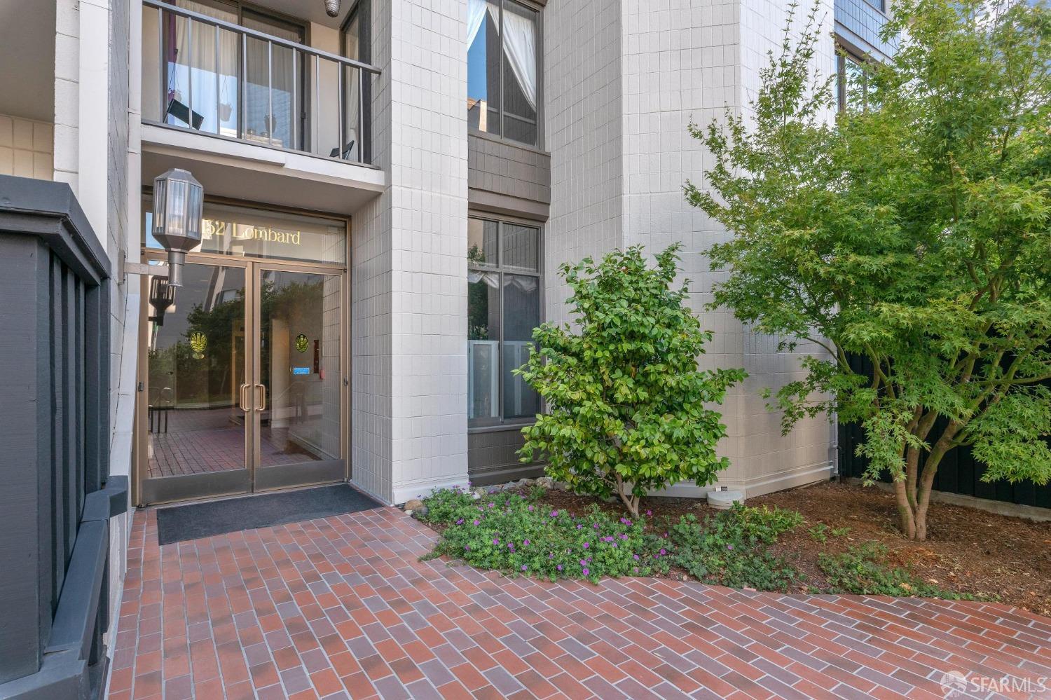 150 Lombard Street # 304