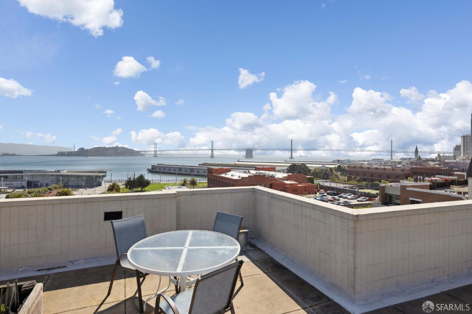 150 Lombard Street # 304