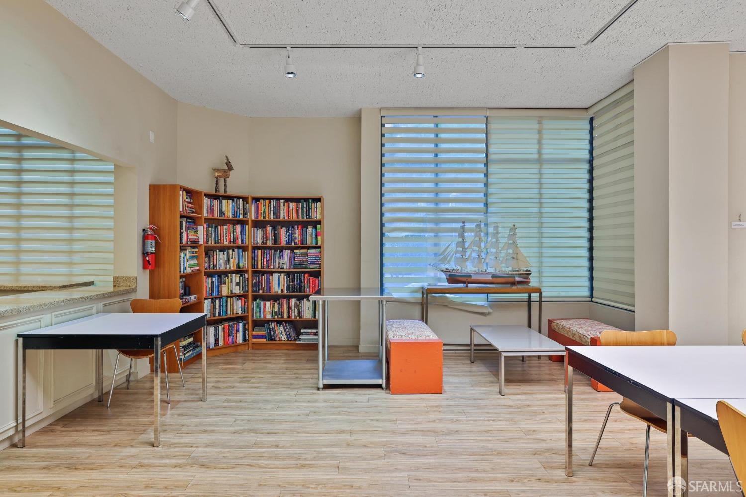 150 Lombard Street # 304