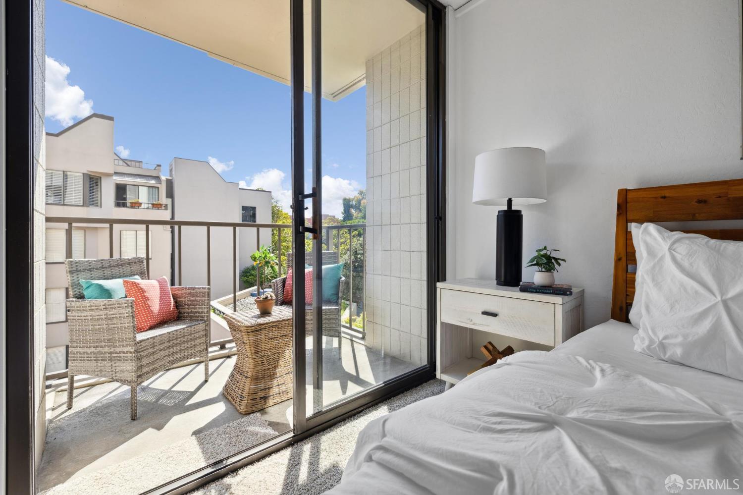 150 Lombard Street # 304