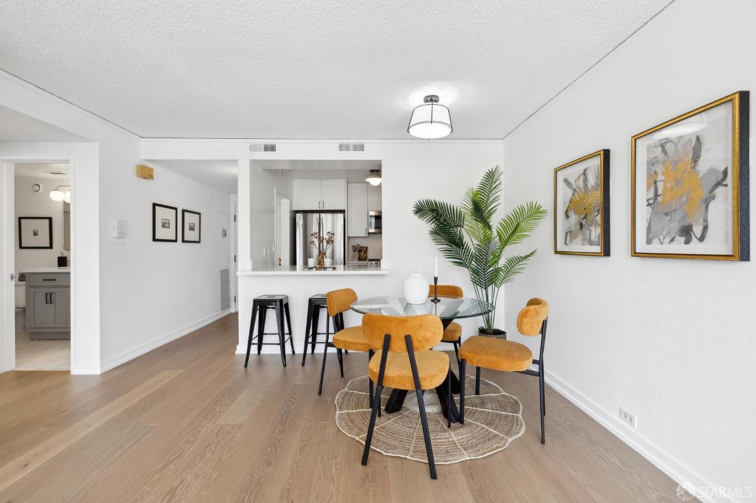 150 Lombard Street # 304