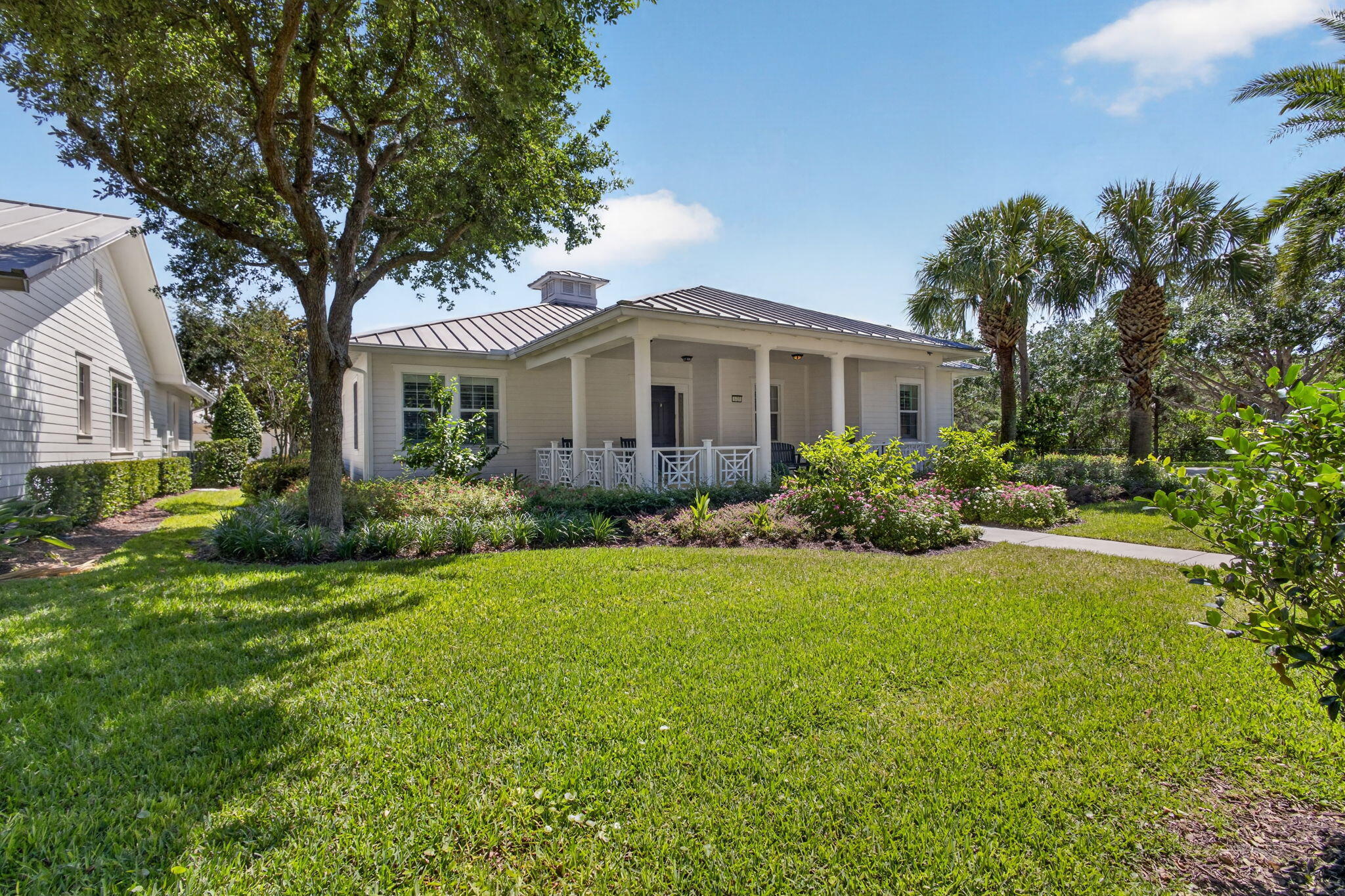 1410 Dakota Drive