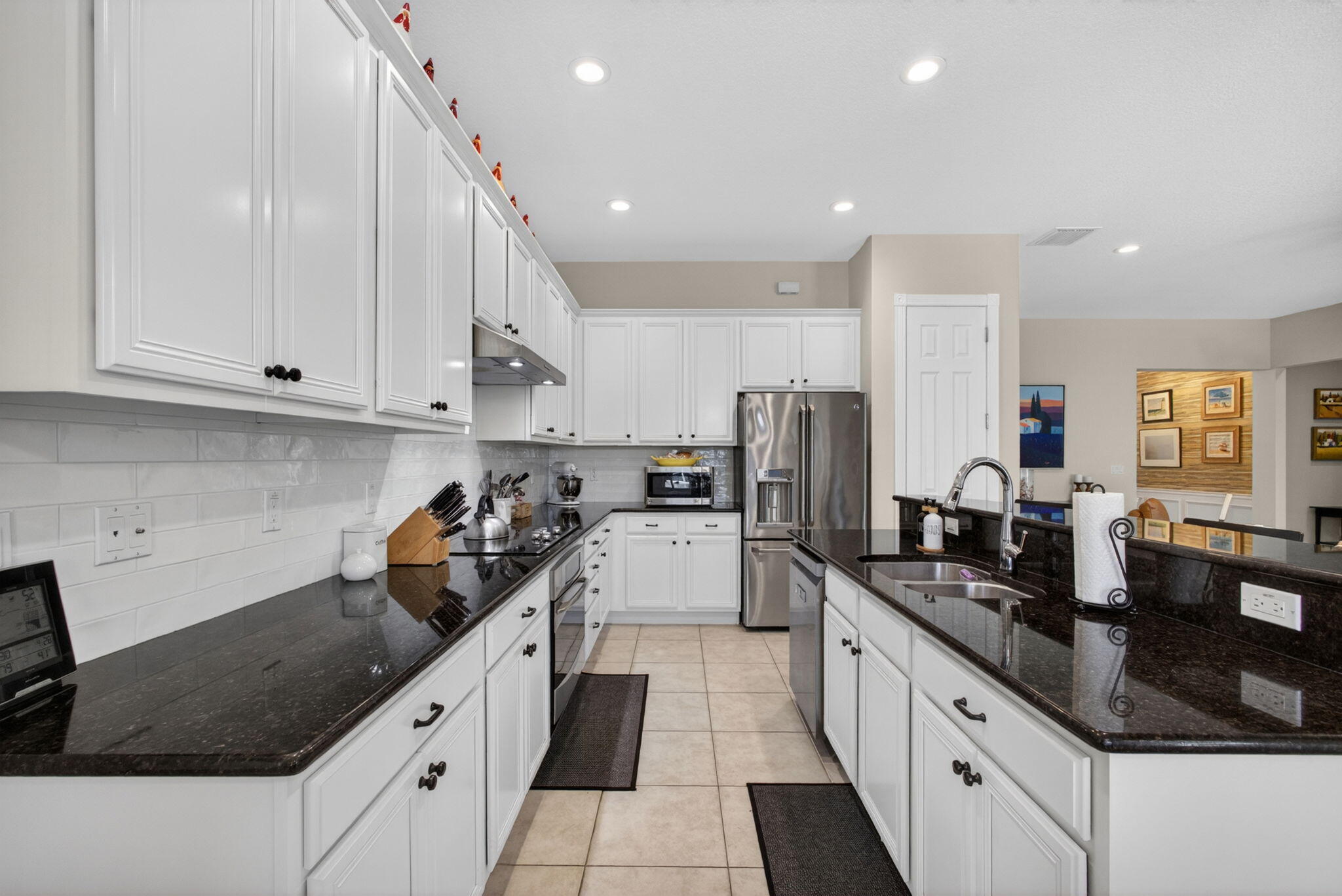 1410 Dakota Drive