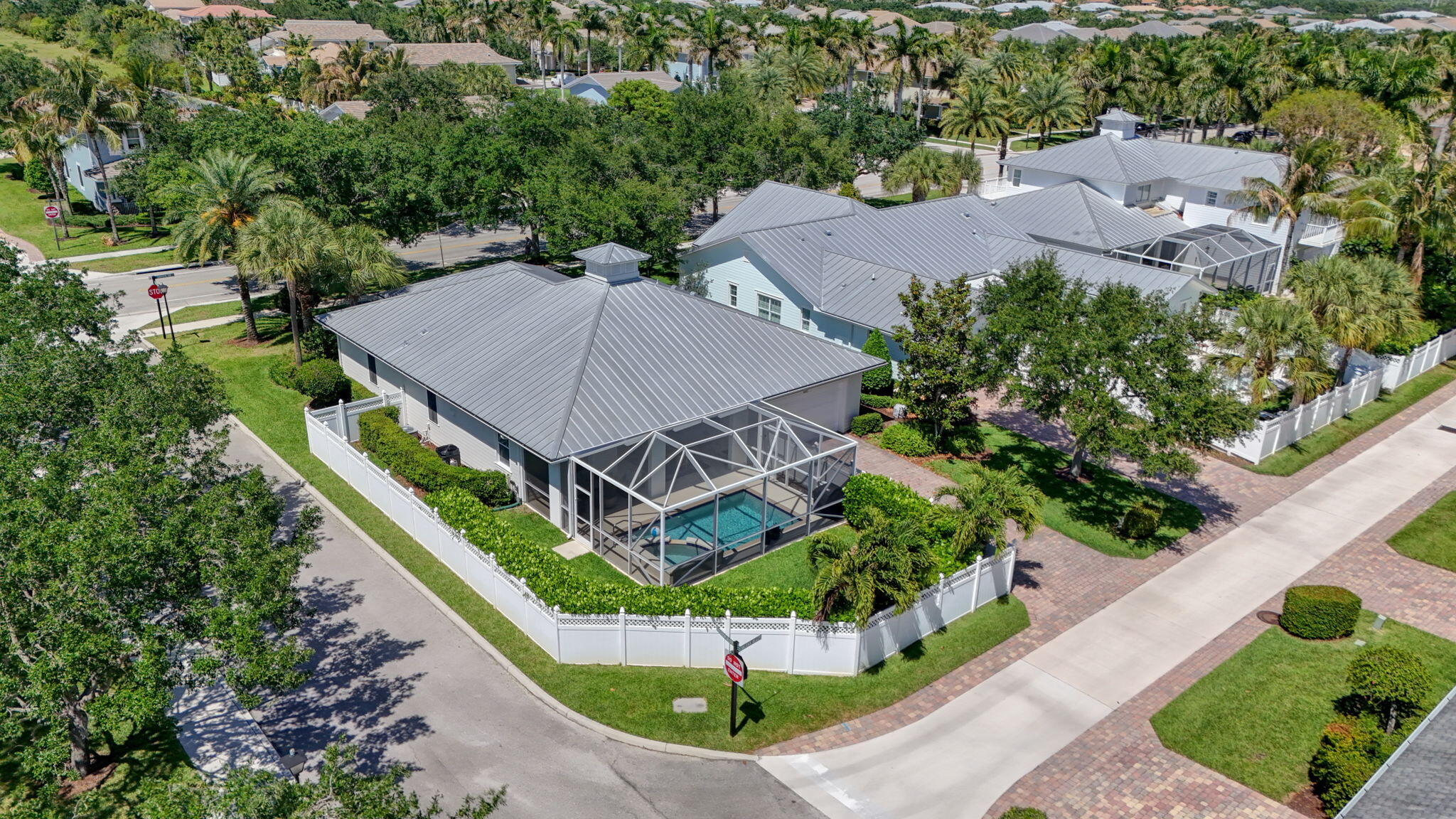 1410 Dakota Drive