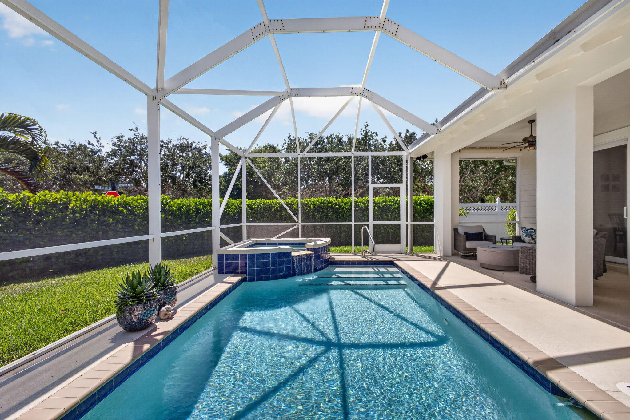 1410 Dakota Drive