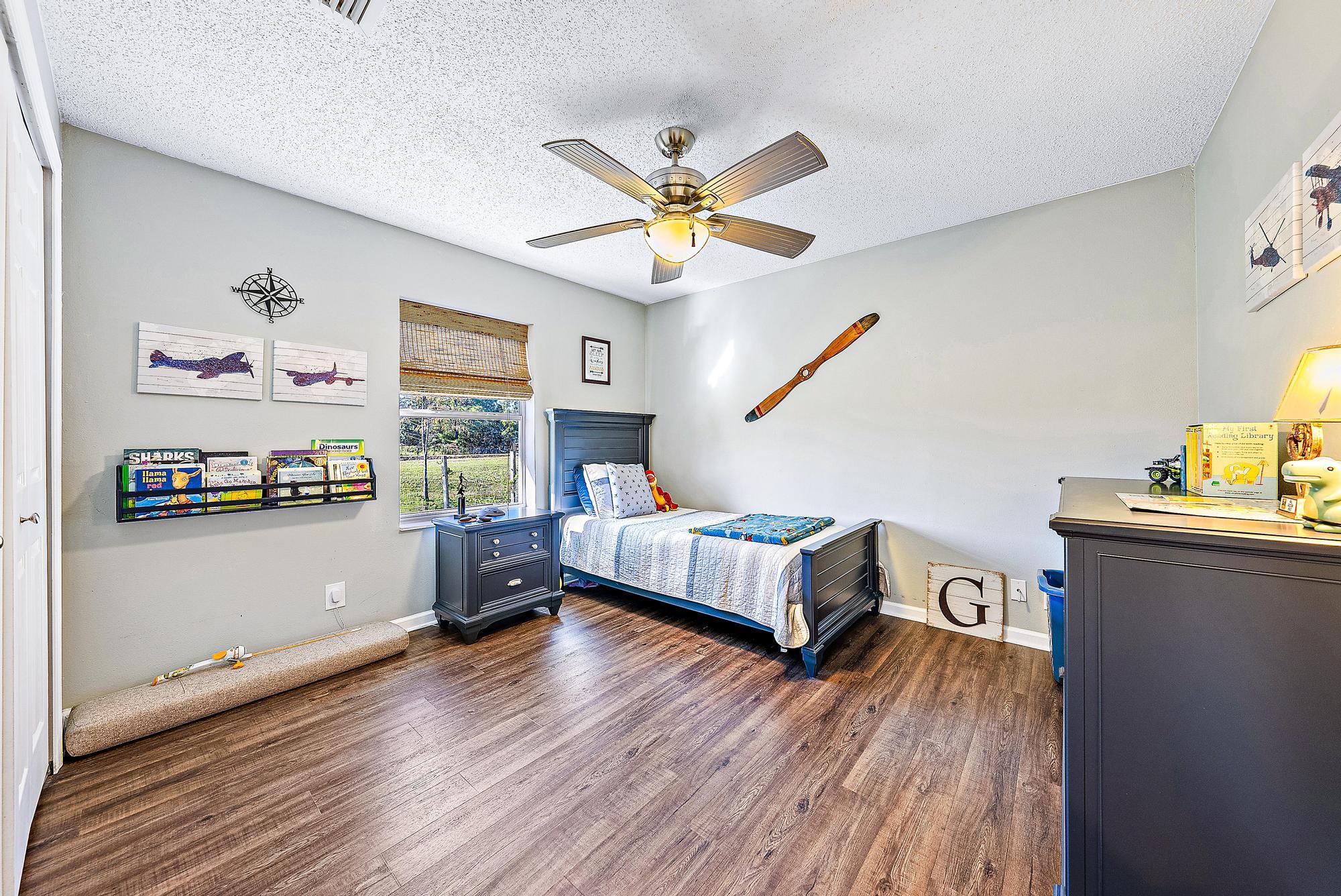 18727 Orange Grove Boulevard