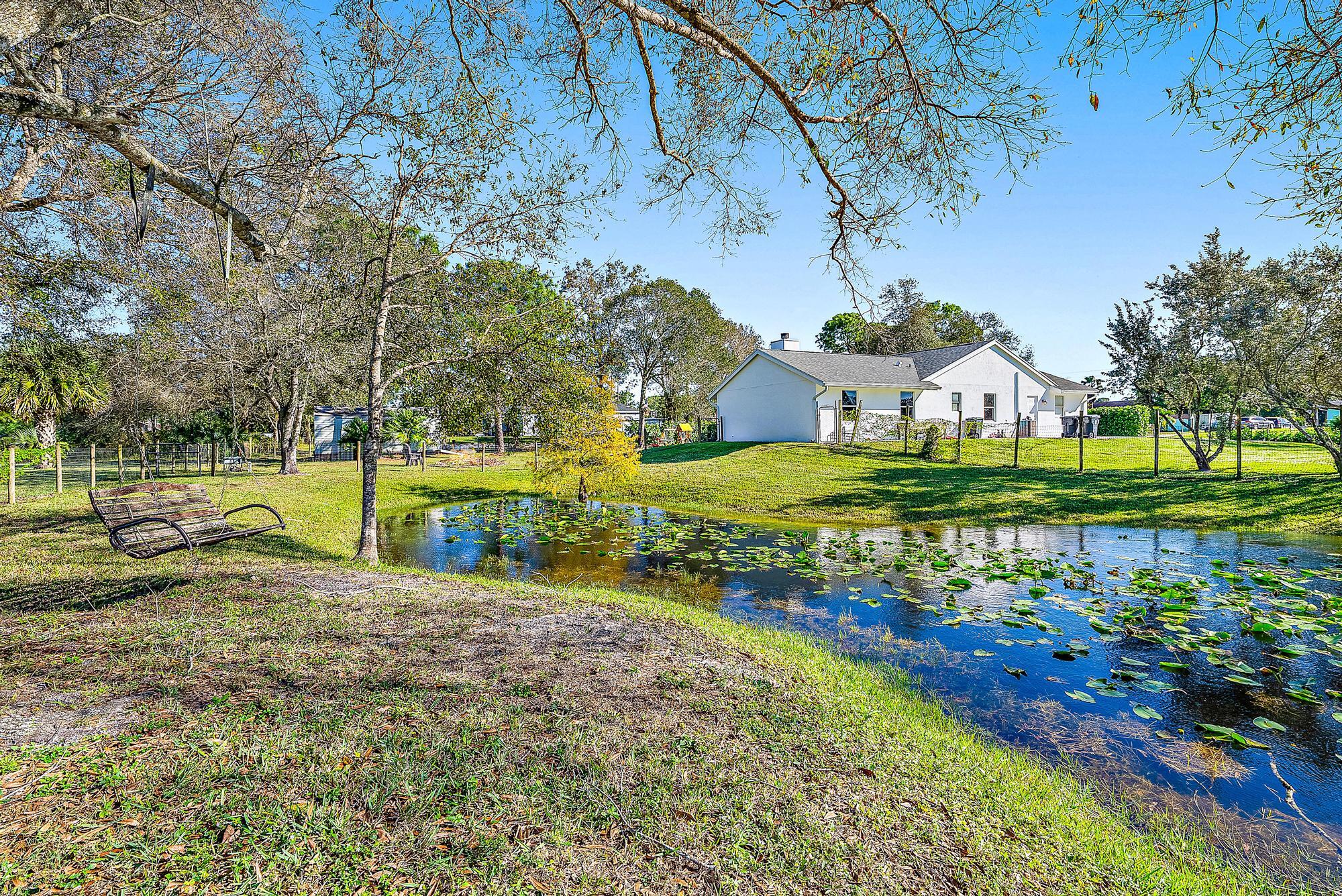 18727 Orange Grove Boulevard