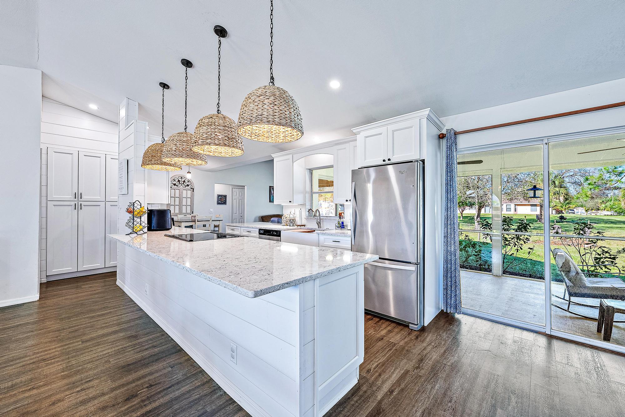 18727 Orange Grove Boulevard