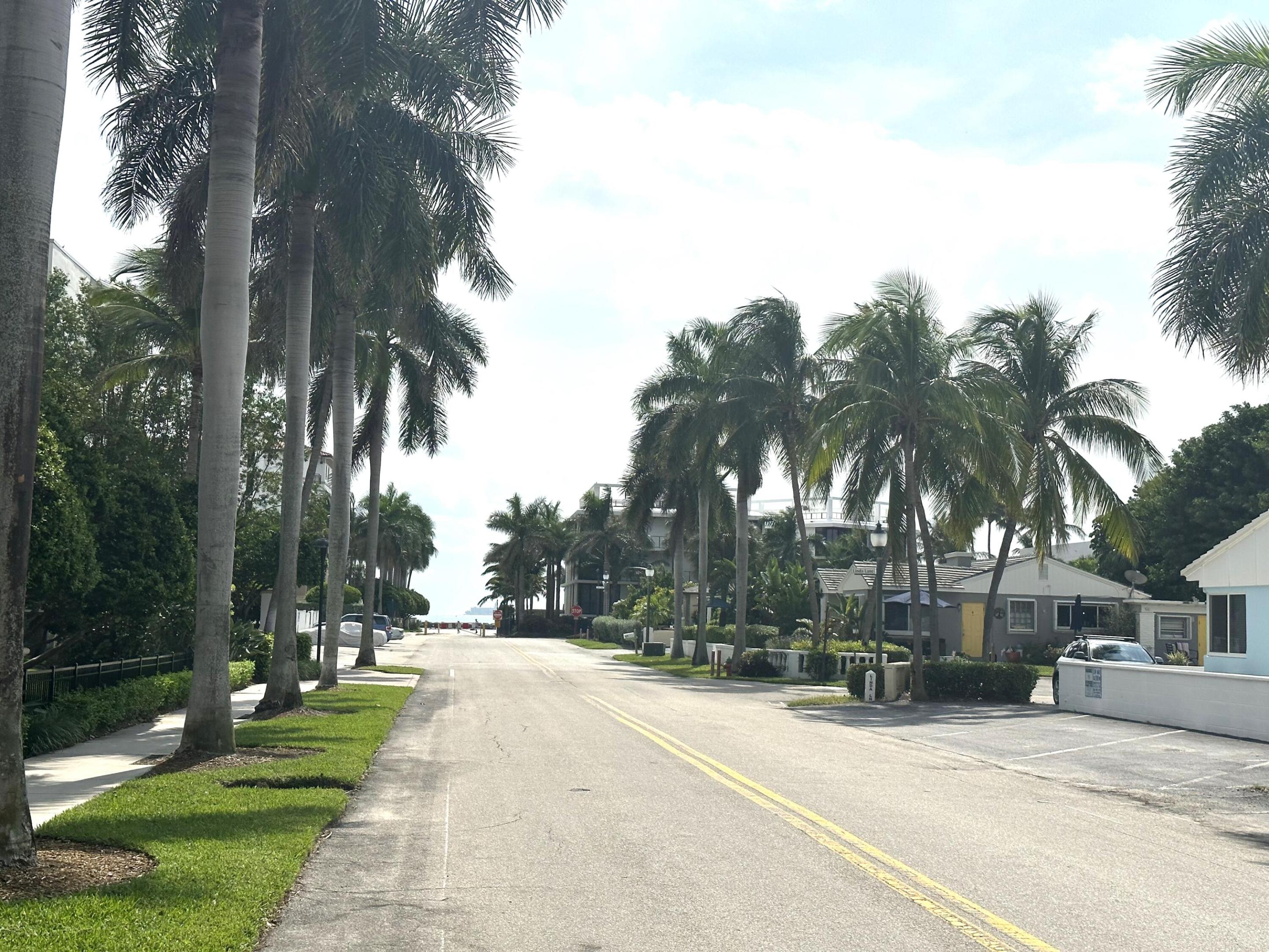 101 Linda Lane Unit: 25