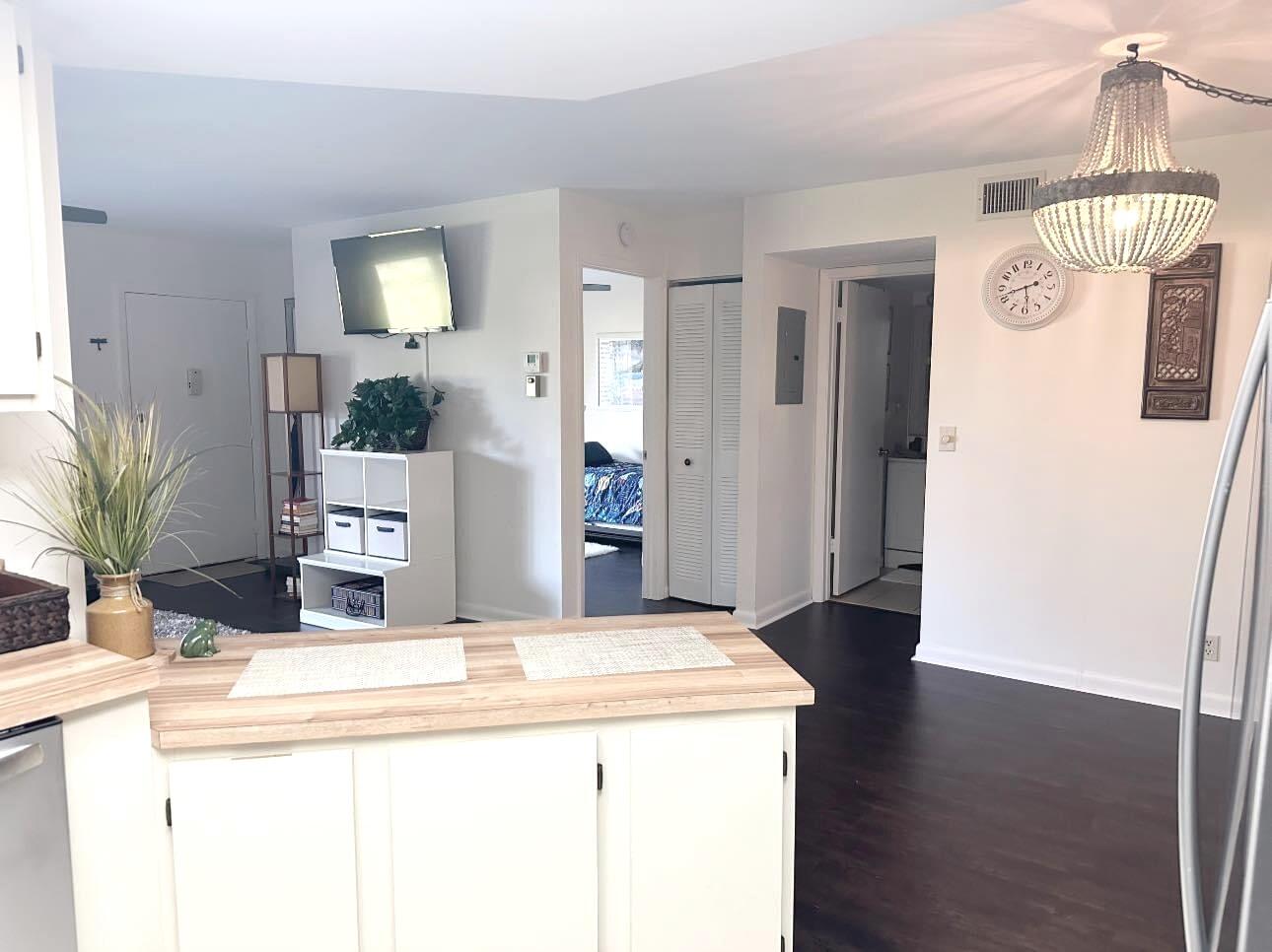 6519 Chasewood Drive Unit: D