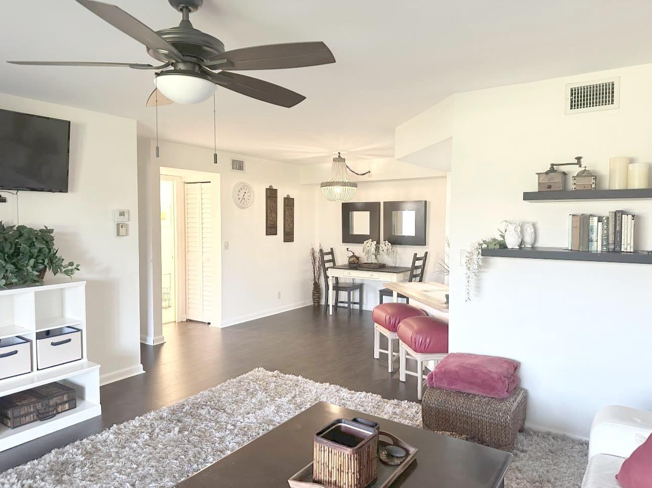 6519 Chasewood Drive Unit: D