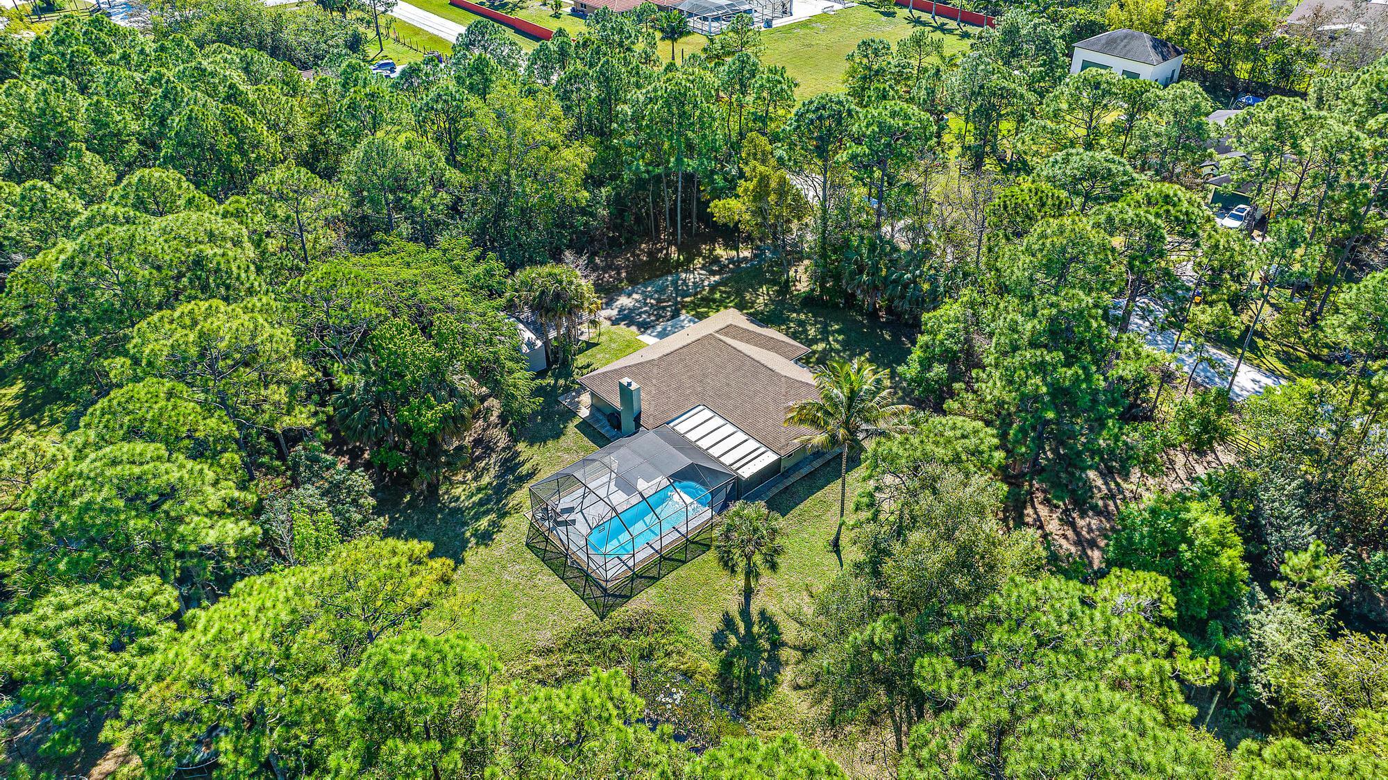 16117 Tangerine Boulevard