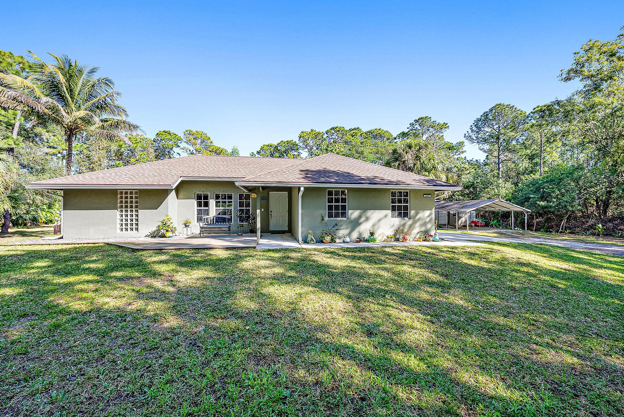 16117 Tangerine Boulevard