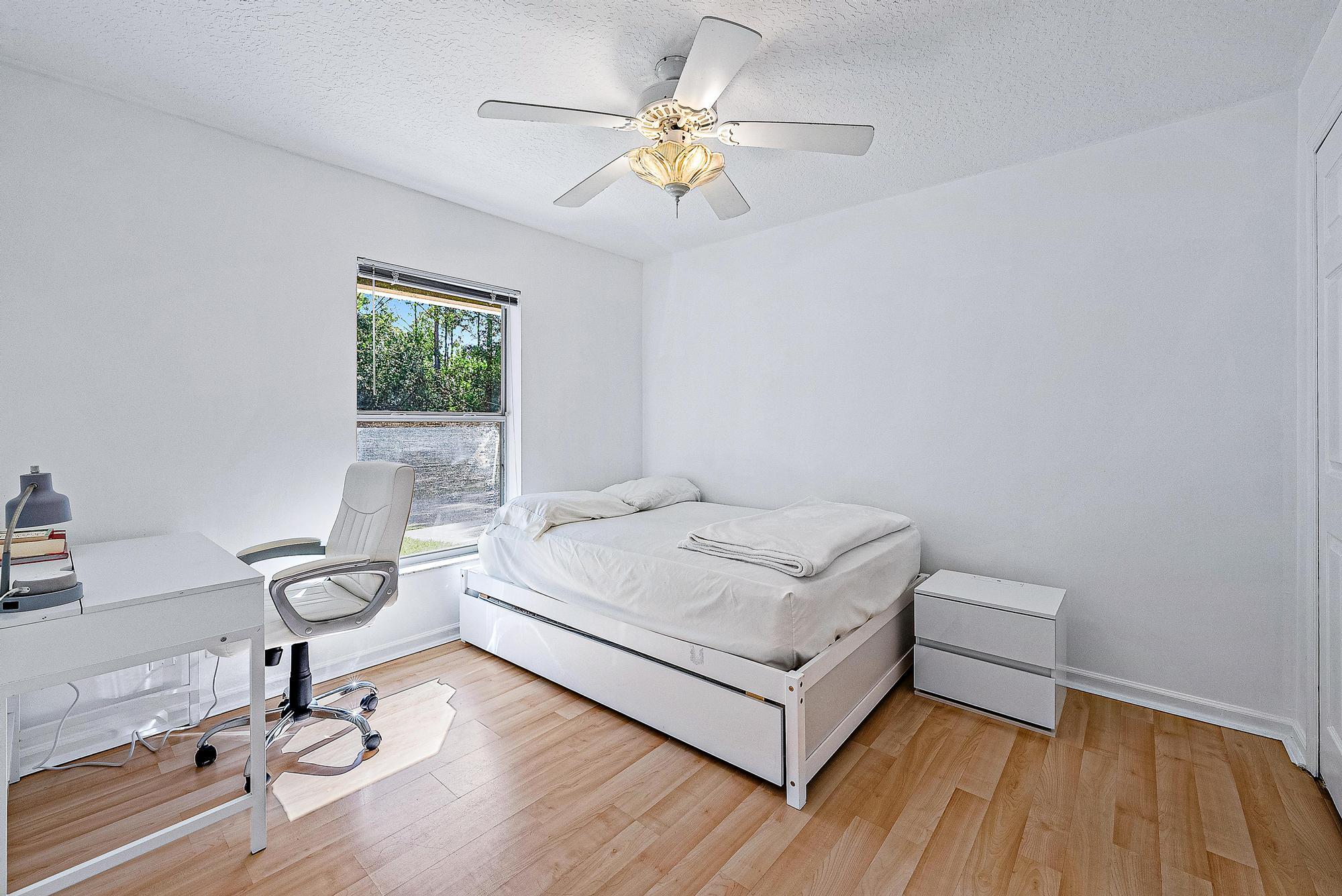 16117 Tangerine Boulevard