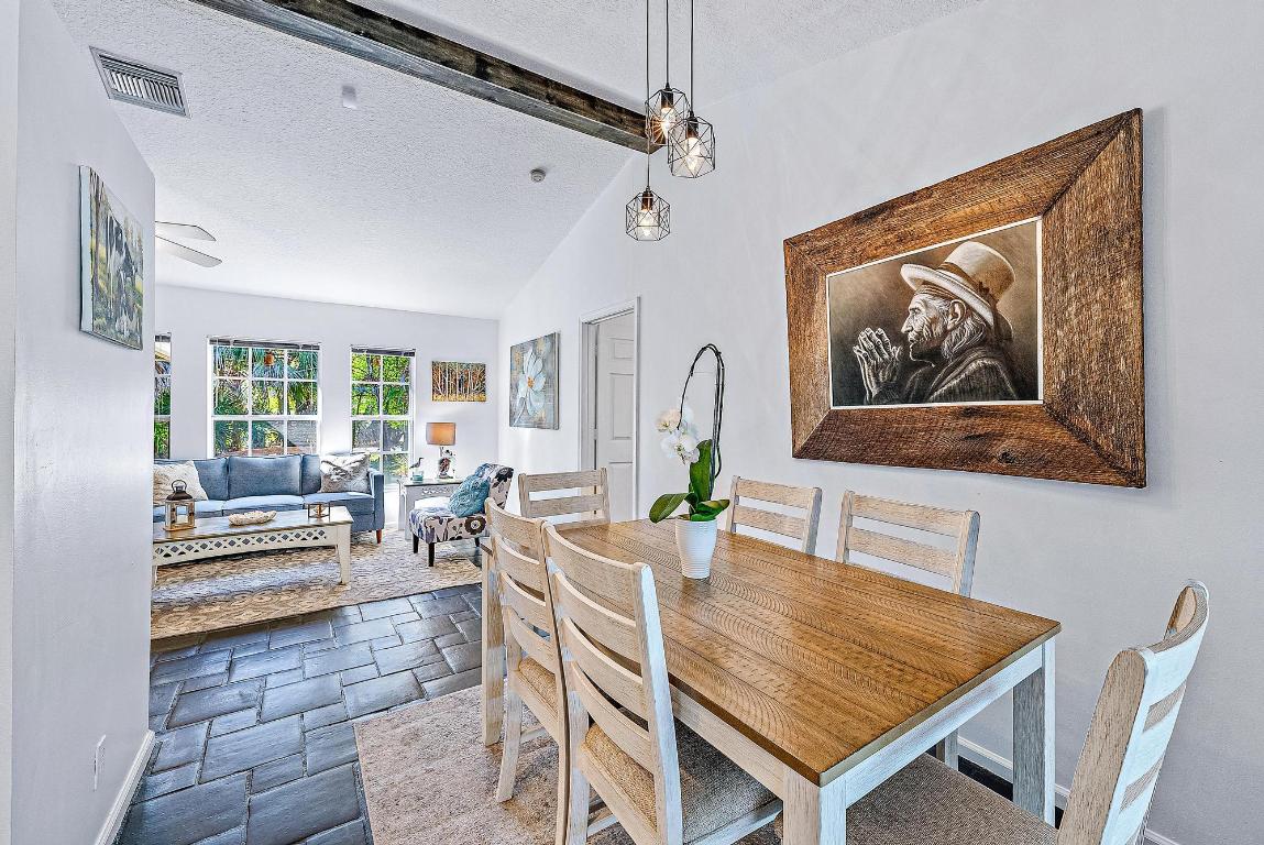 16117 Tangerine Boulevard