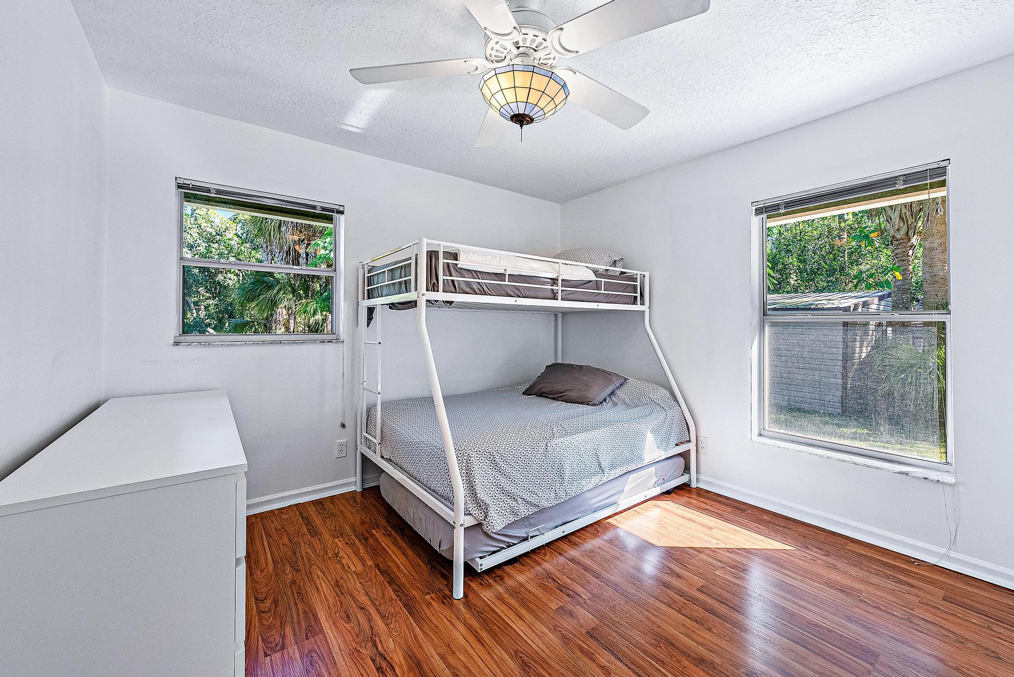 16117 Tangerine Boulevard