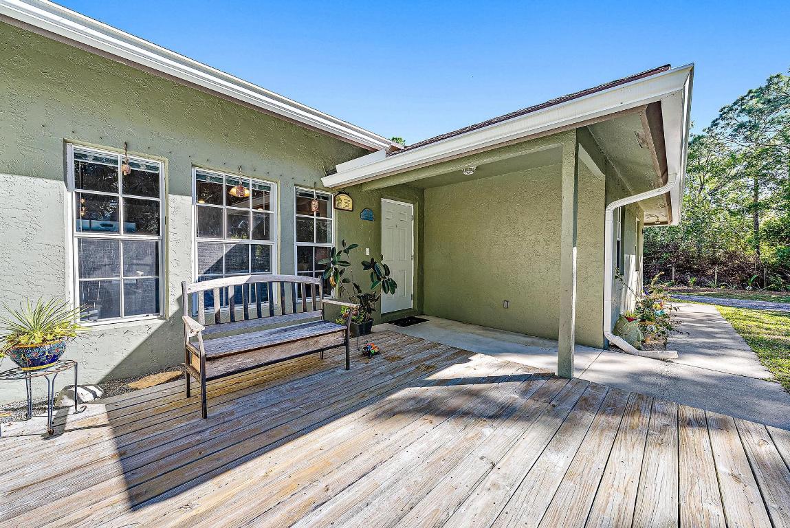 16117 Tangerine Boulevard